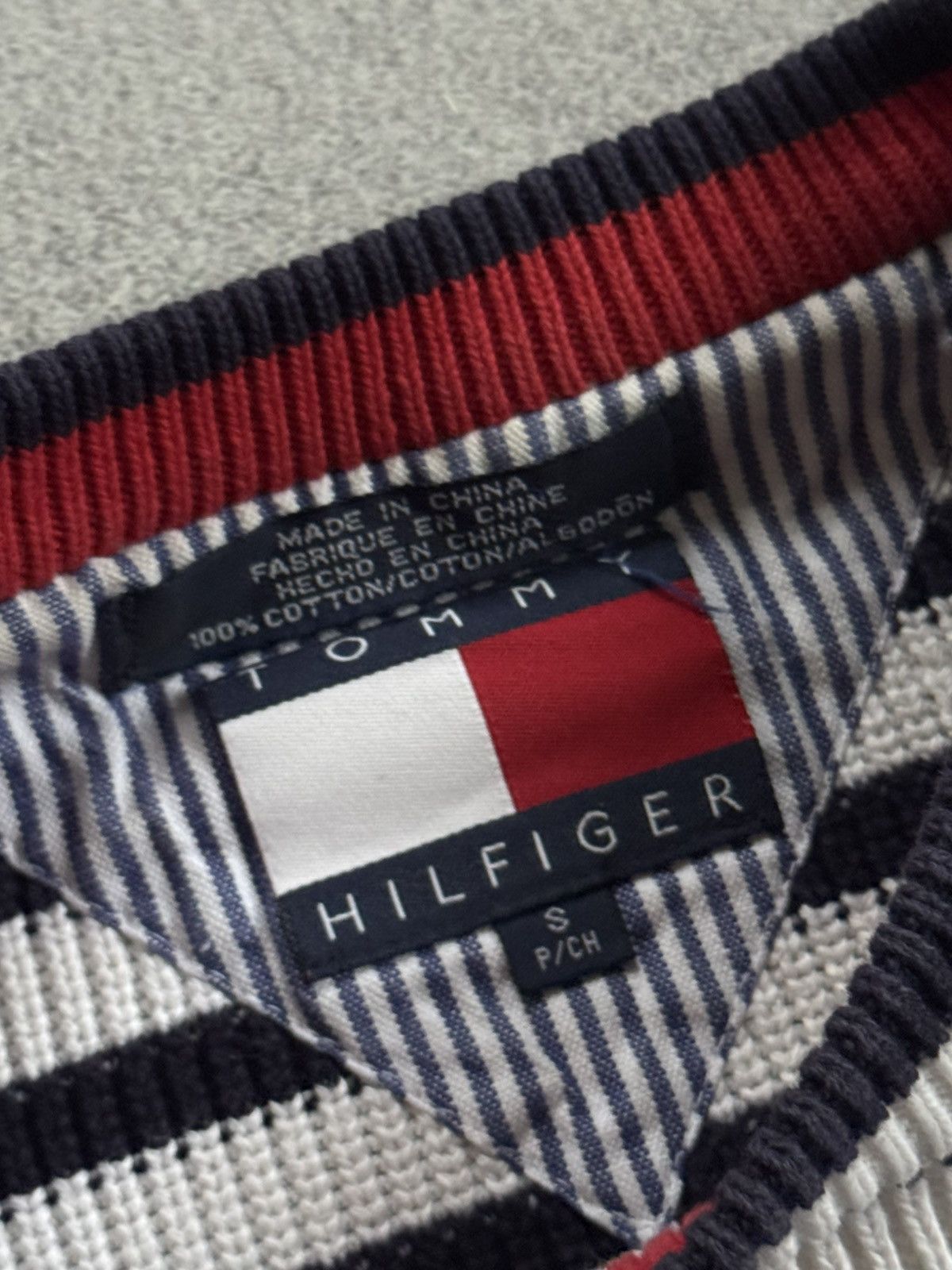 Tommy Hilfiger Tommy Hilfiger vintage striped sweater jumper pullover knit Size US S / EU 44-46 / 1 - 5 Thumbnail