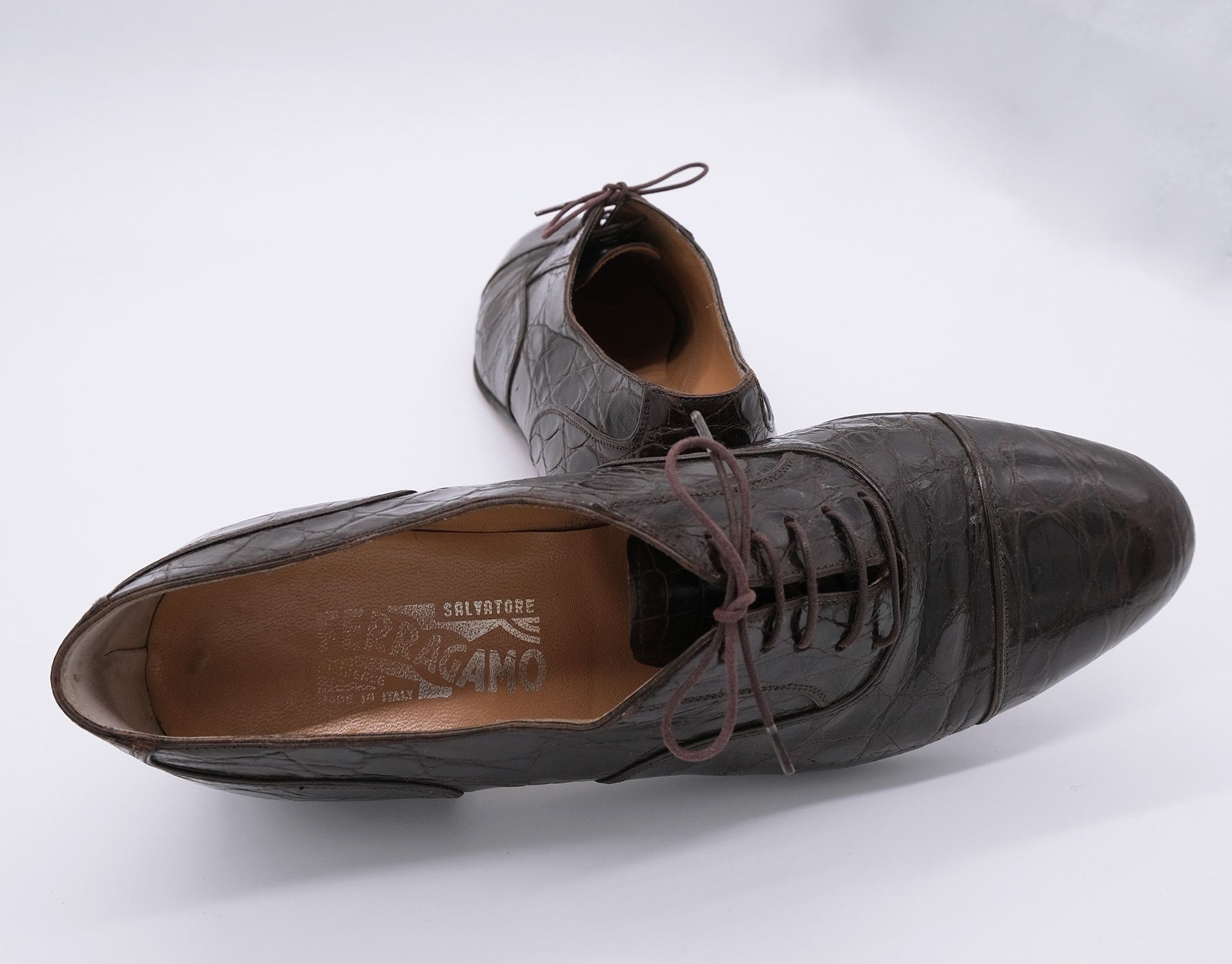 Salvatore Ferragamo Salvatore Ferragamo, brown shoes, size 8, crocodile leather Size US 8 / EU 41 - 7 Thumbnail