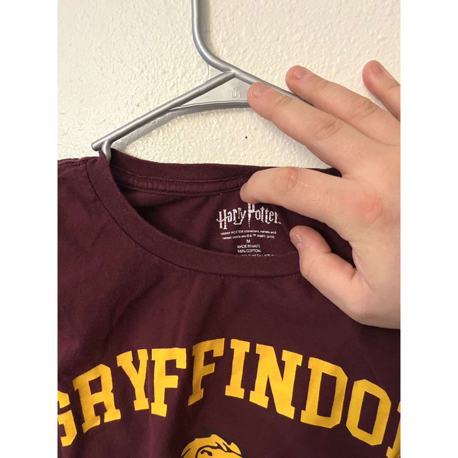 Vintage Harry Potter Mens Gryffindor Shirt Size Medium Maroon Size US M / EU 48-50 / 2 - 3 Thumbnail
