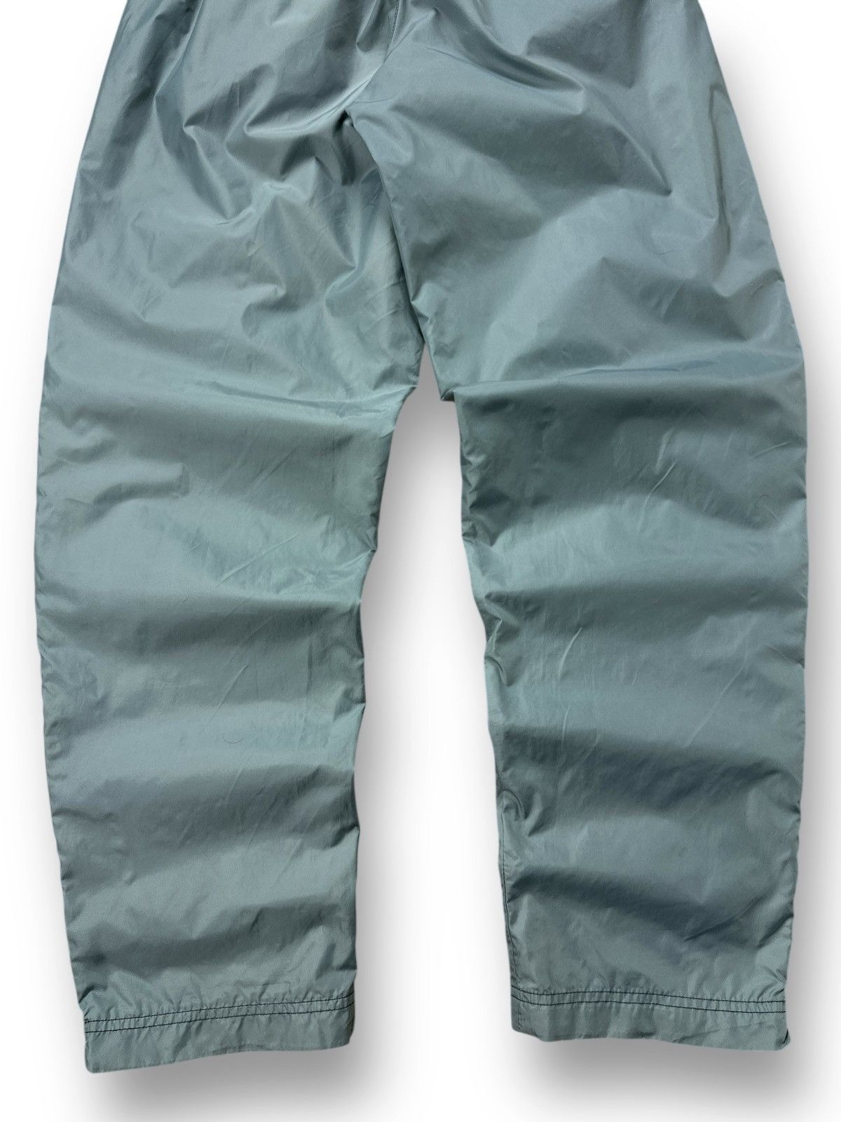 Nike Vintage Y2K Nike Nylon Full Zip Venting Track Pants Men’s S Size US 30 / EU 46 - 18 Thumbnail