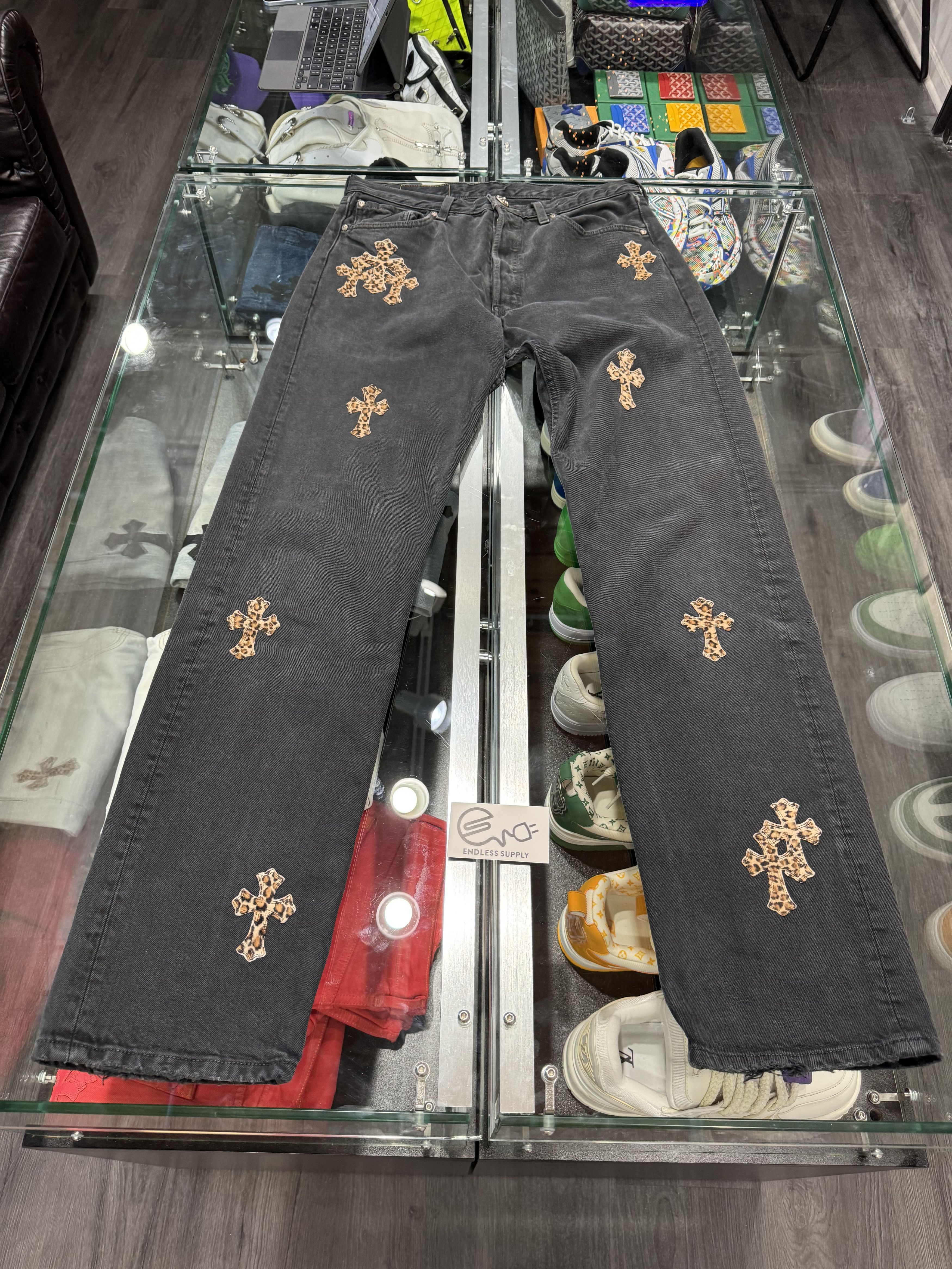 Checkered Cross Patch Fleur-Knee Jeans w/ 34 Cross Patches