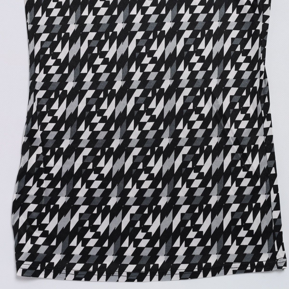 Fendi Fendi Monogram Tee Zuca Nylon Black White Vintage Size M / US 6-8 / IT 42-44 - 8 Thumbnail