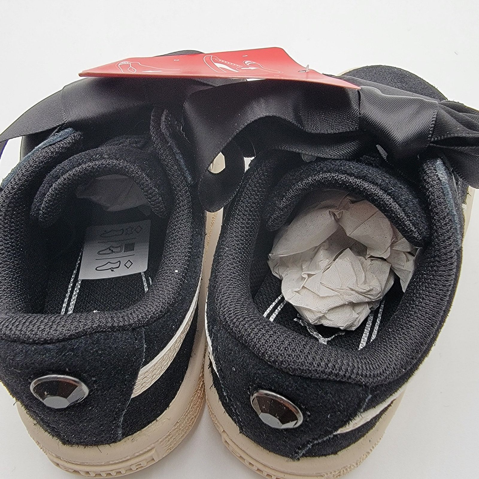 Puma Puma Suede Heart Jewel Inf 'Black White' Sz 6C 365140-03 Size US 4.5 / IT 34.5 - 7 Thumbnail