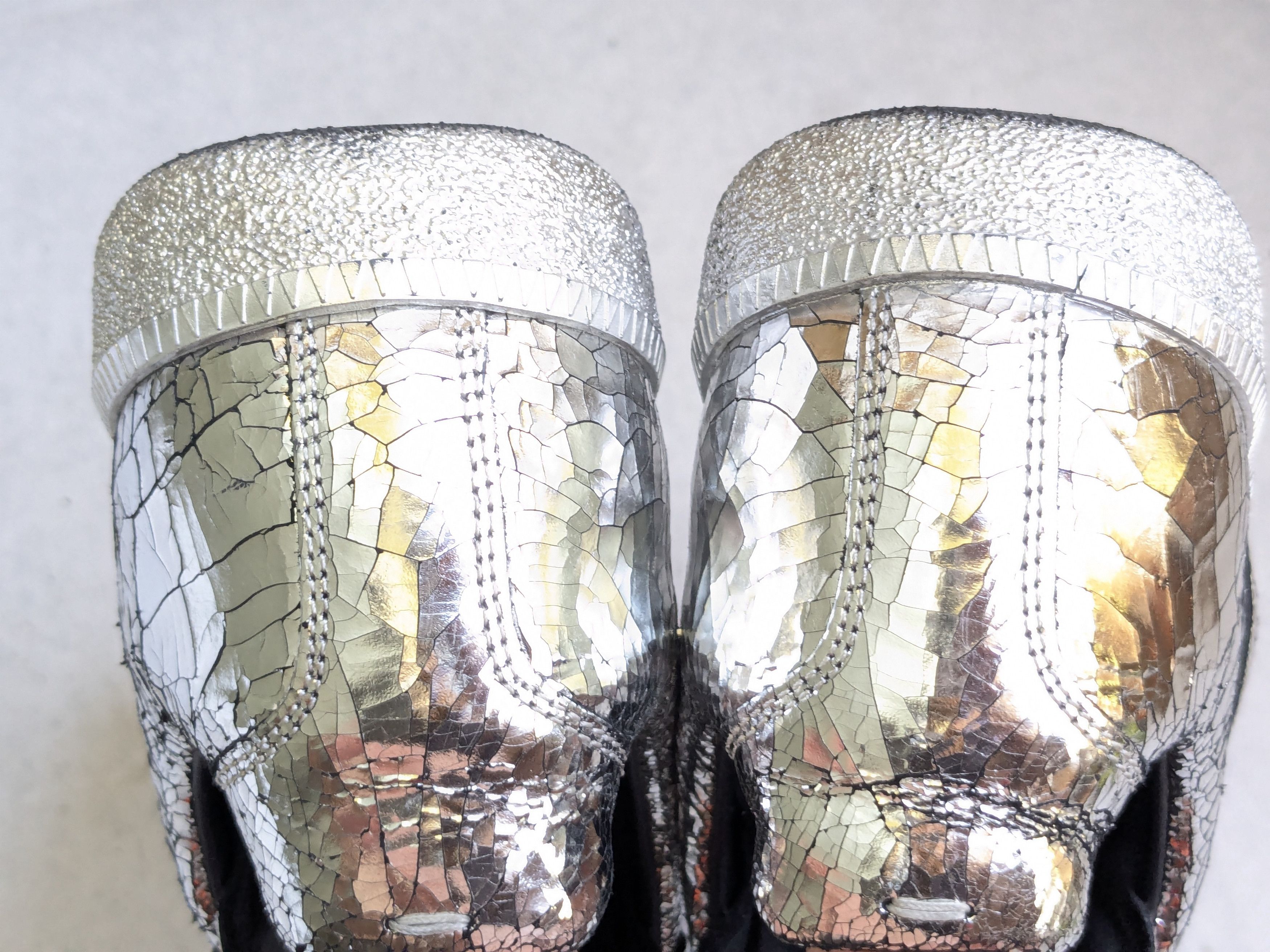 Maison Margiela Maison Margiela Replica GAT Silver Black 10 43 Low Tops Size US 10 / EU 43 - 15 Thumbnail