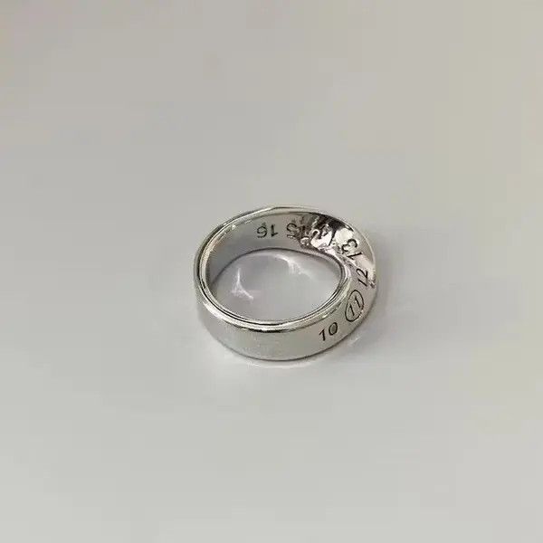 Jewelry × Vintage Distressed Twisted Design Engraved Number Ring Size ONE SIZE - 1 Thumbnail