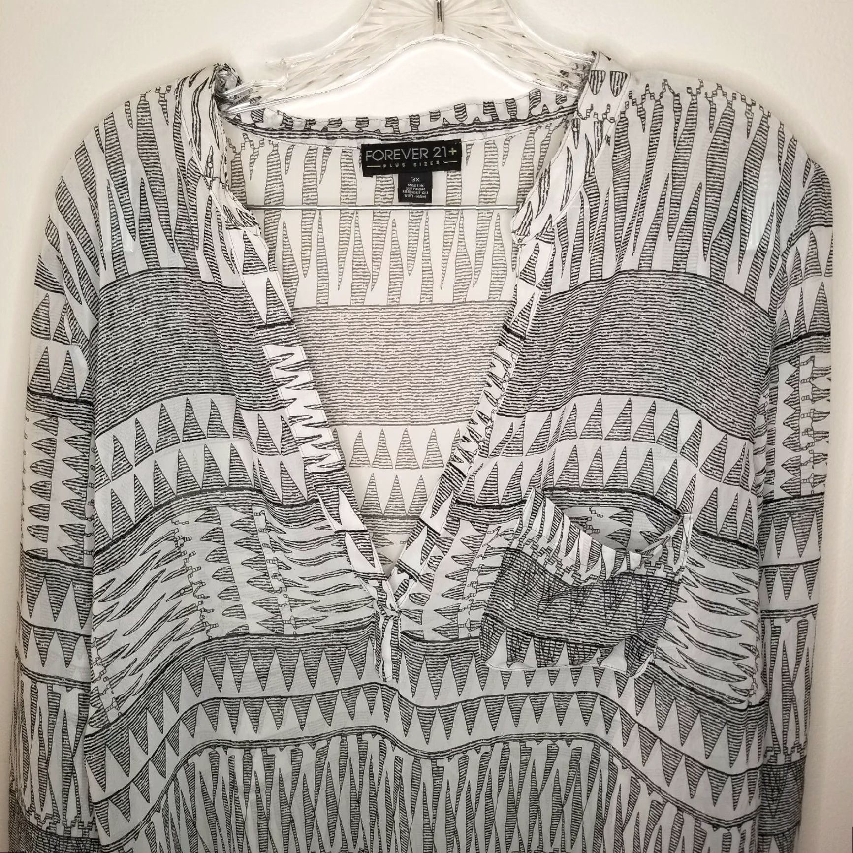 Forever 21 FOREVER 21+ Blouse Women, Shirt, 3X, Multicolor Sheer Long Sleeve, Plus Size, Colorful Theme, Womens Size XXL / US 16-18 / IT 52-54 - 2 Thumbnail