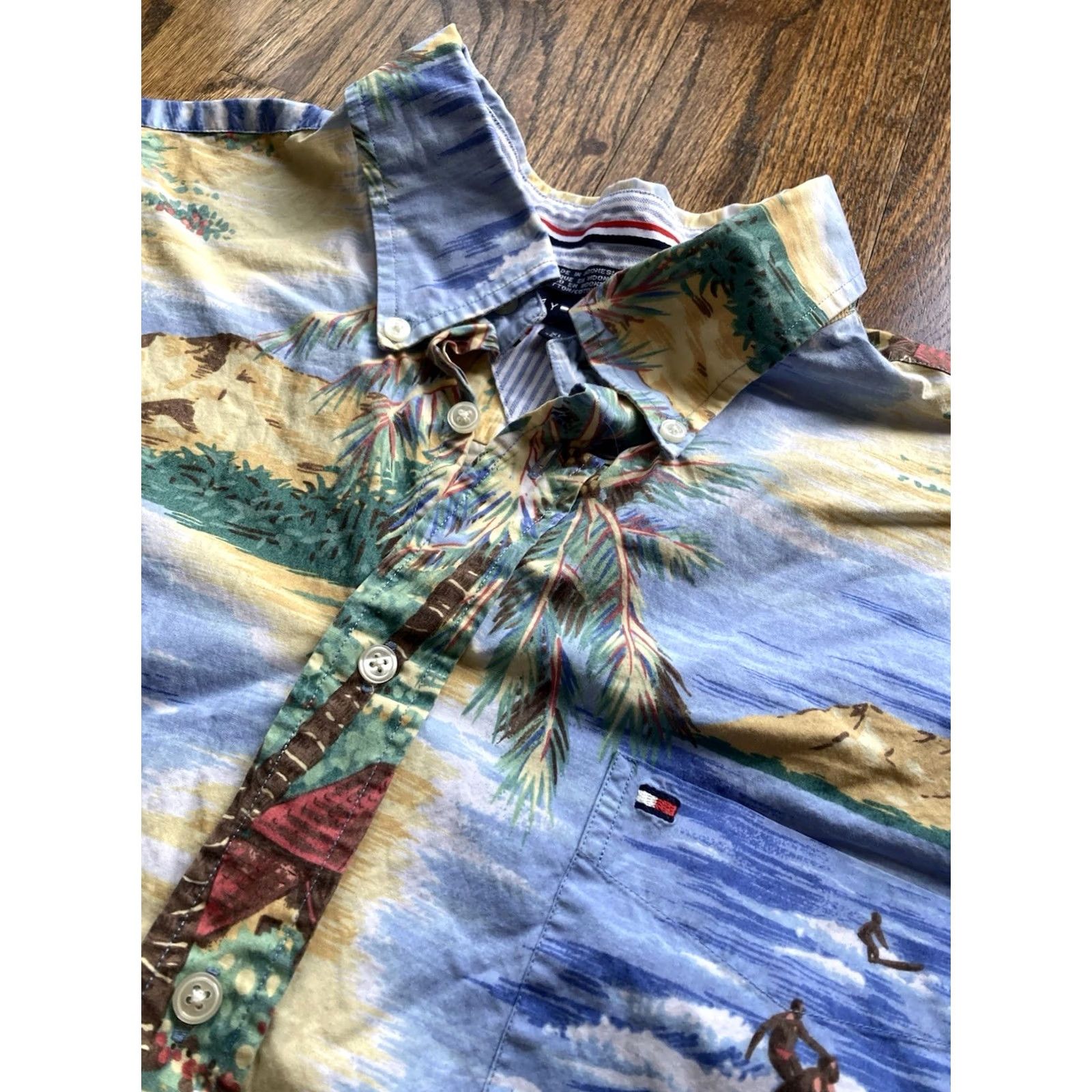 Tommy Hilfiger Tommy Hilfiger Hawaiian Shirt Mens XL Aloha Camp Cotton Colorful Floral AOP Button-Up Casual Beach Tropical Size US XL / EU 56 / 4 - 3 Thumbnail