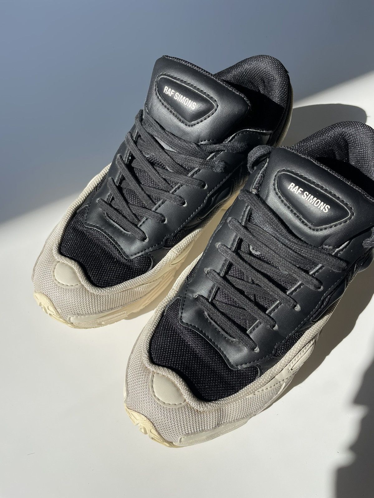 Adidas × Raf Simons RAF SIMONS ADIDAS OZWEEGO SNEAKERS Size 6.5 US F34264 Size US 6.5 / EU 39-40 - 14 Thumbnail