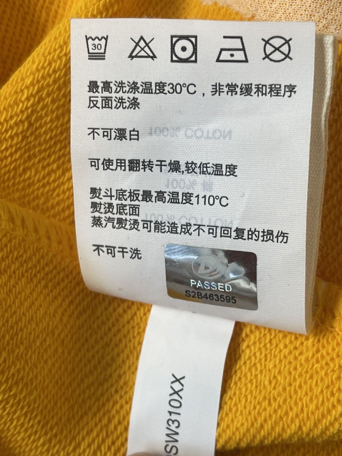Evisu Evisu Yellow Logo Hoodie size Medium Size US M / EU 48-50 / 2 - 8 Thumbnail