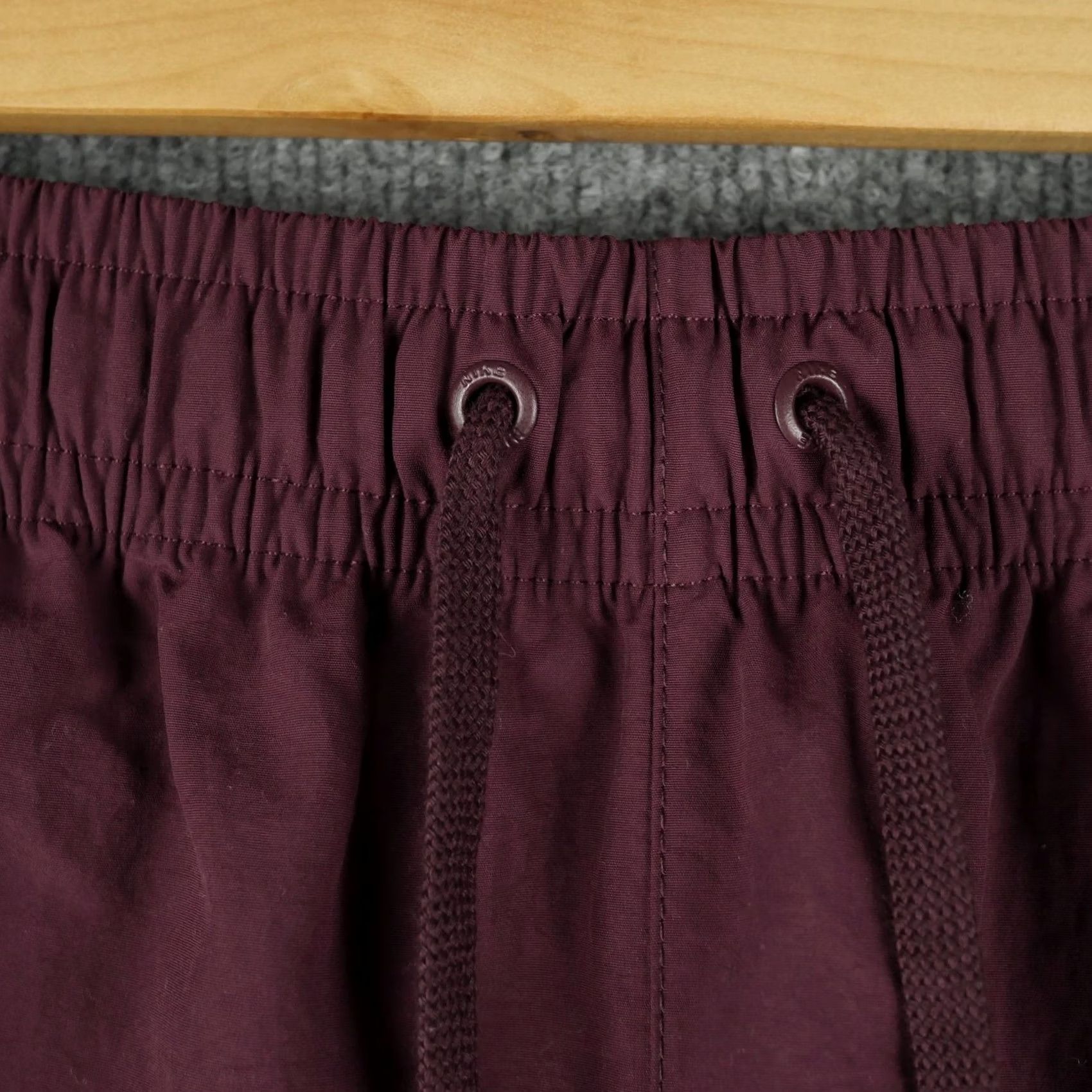 Nike Nike Swim Shorts Mens 2XL Colorblock Blue Maroon Drawstring Elastic Waist Pockets Quick Dry FB8714-410 Size US 39 - 2 Thumbnail