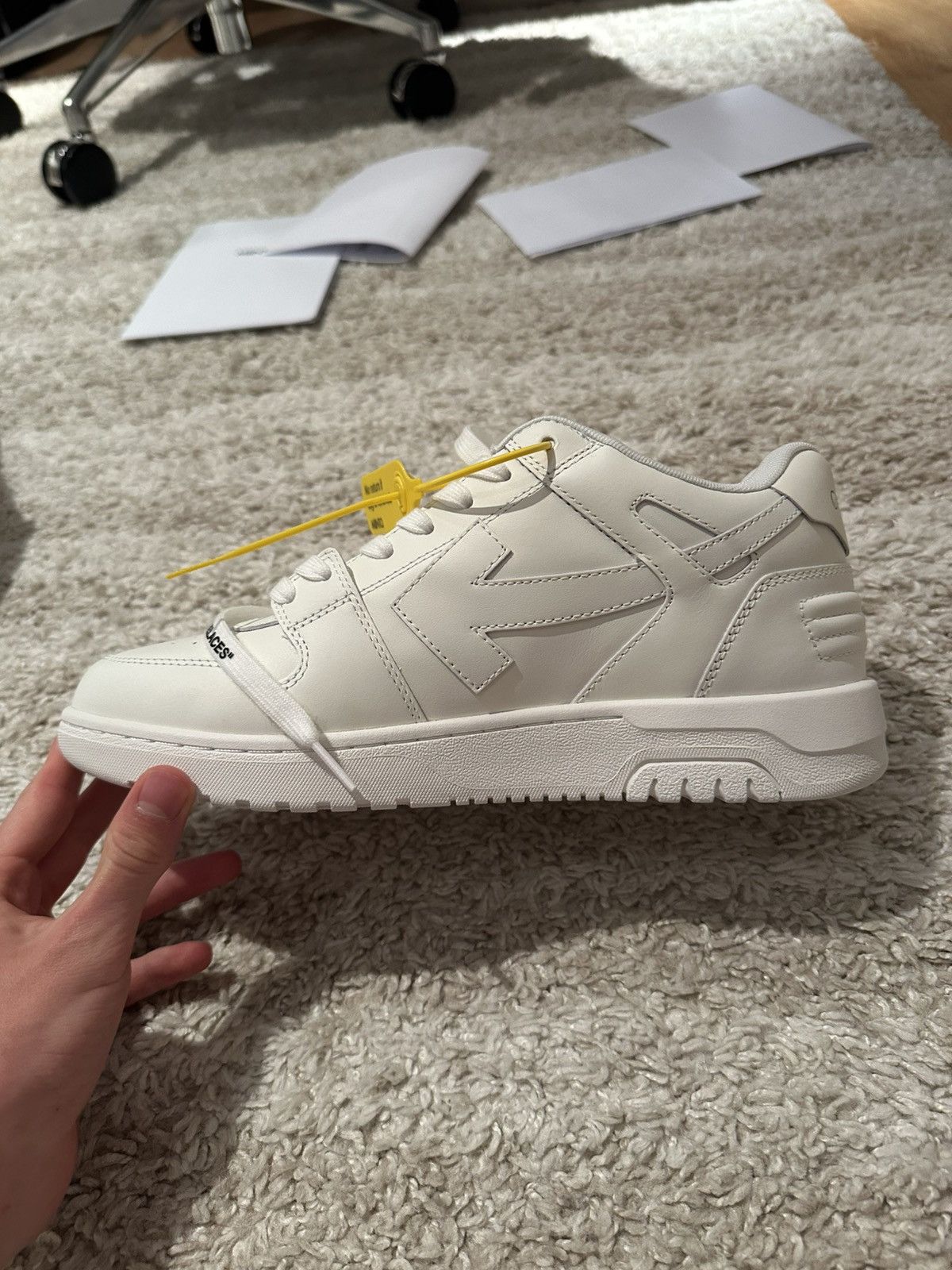 Off-White Off white out of office triple white sole Size US 9.5 / EU 42-43 - 12 Thumbnail