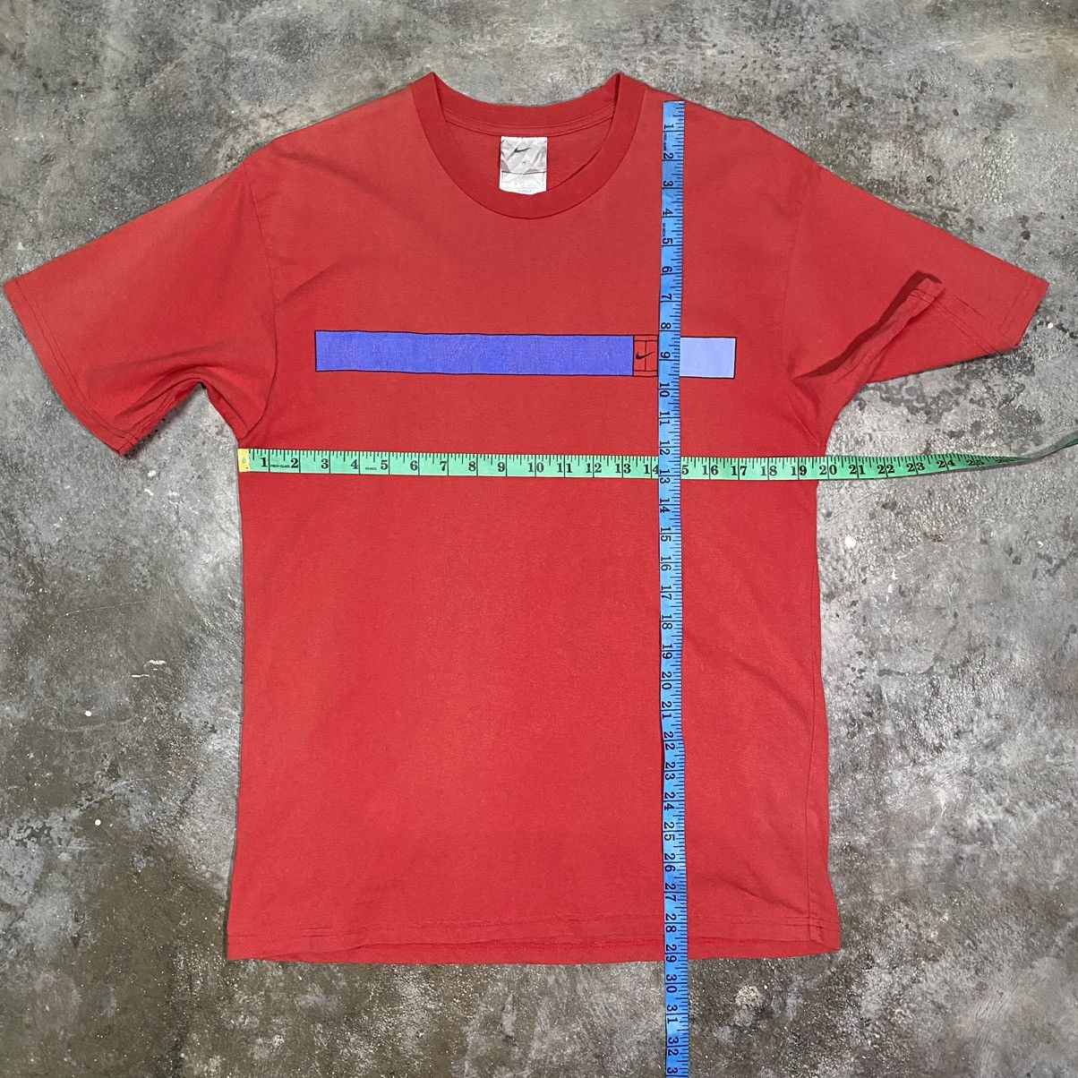 Nike × Vintage Vintage y2k Nike Court sunfade T Shirt Size US M / EU 48-50 / 2 - 10 Thumbnail