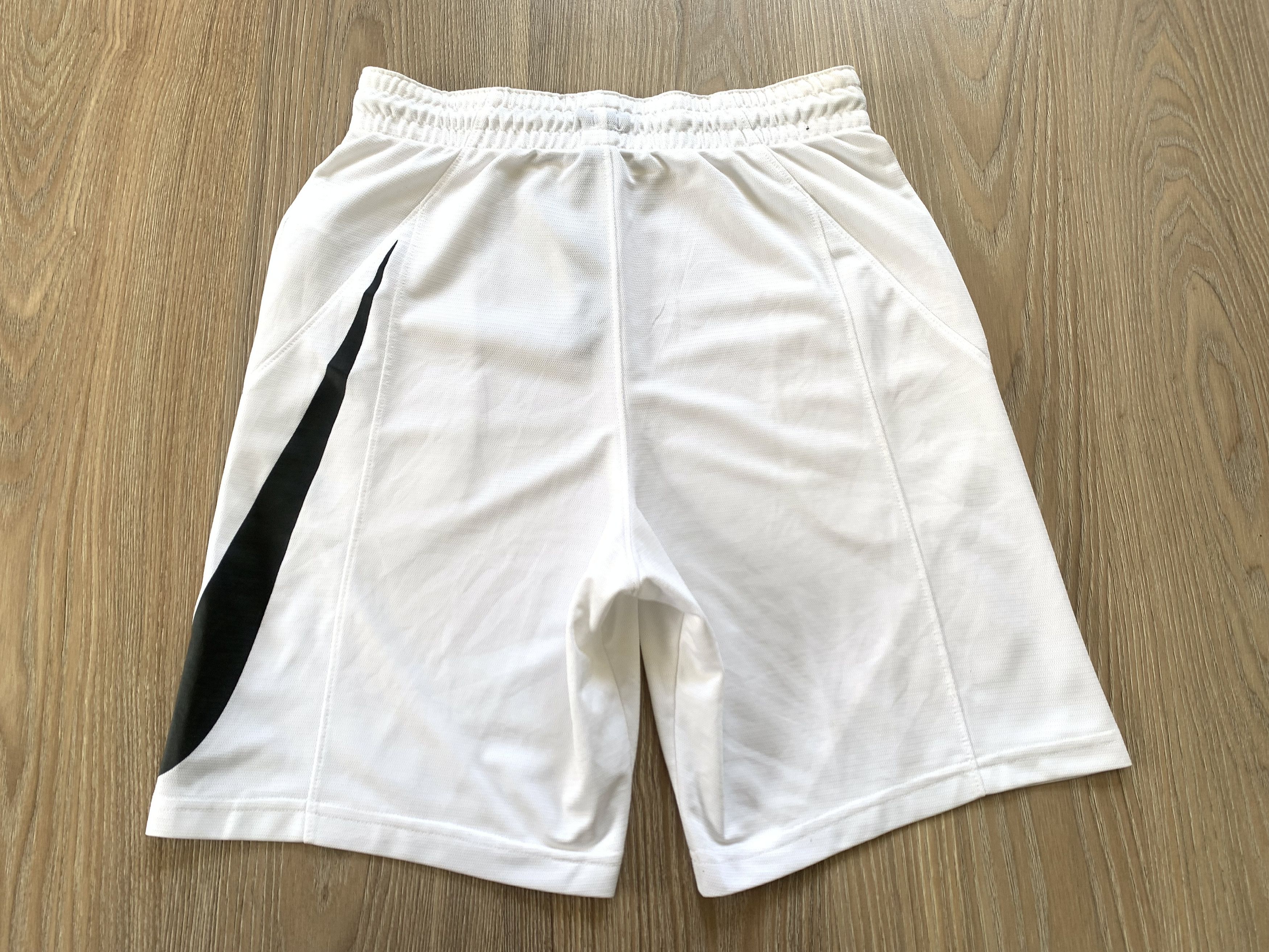 Nike Nike HBR Large Swoosh Logo Basketball Training White Shorts Size US 32 / EU 48 - 4 Thumbnail
