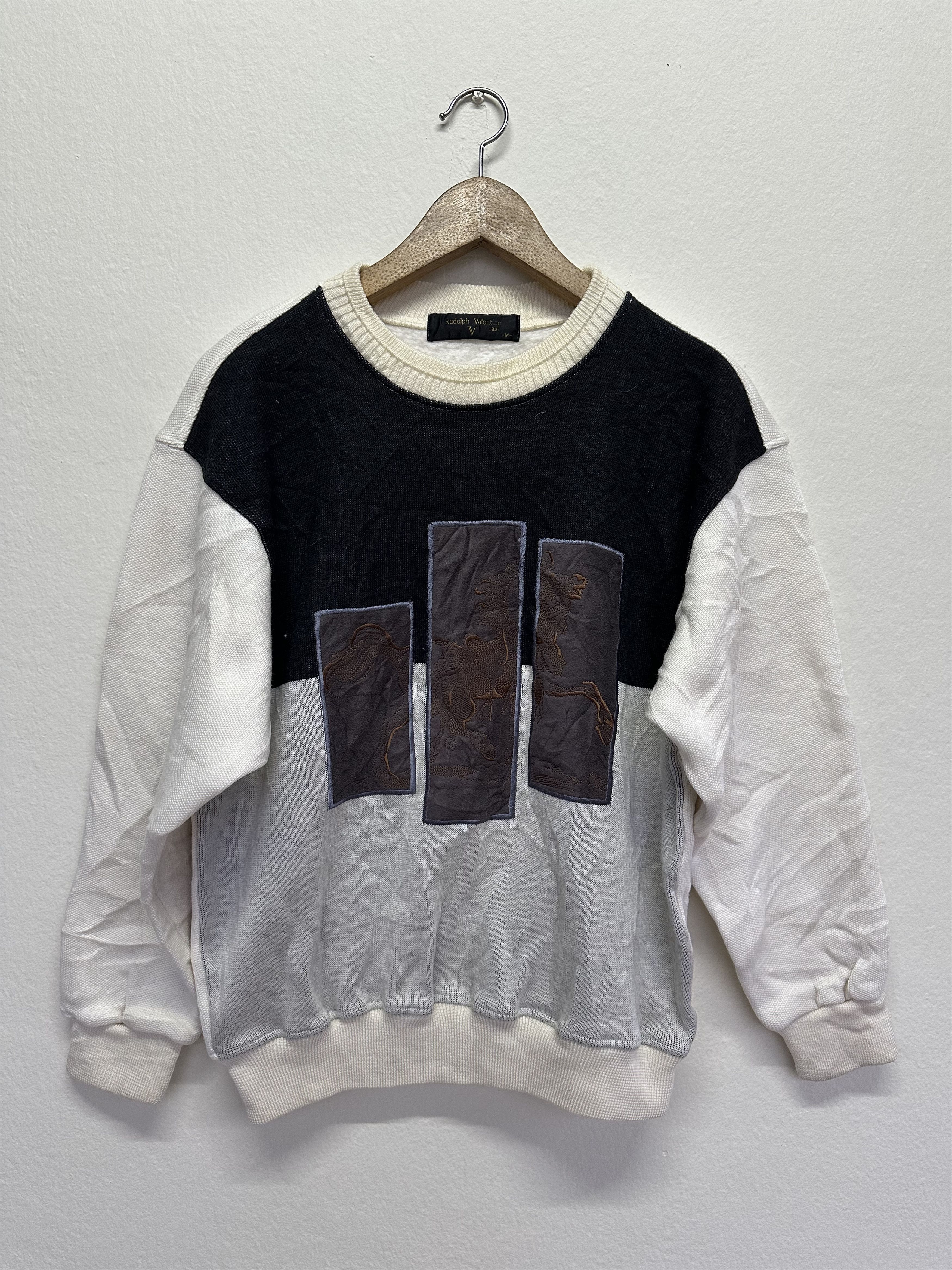 Japanese Brand 90s Rudolph Valentino Embroidered Horse Crewneck Sweatshirt Size US M / EU 48-50 / 2 - 1 Thumbnail