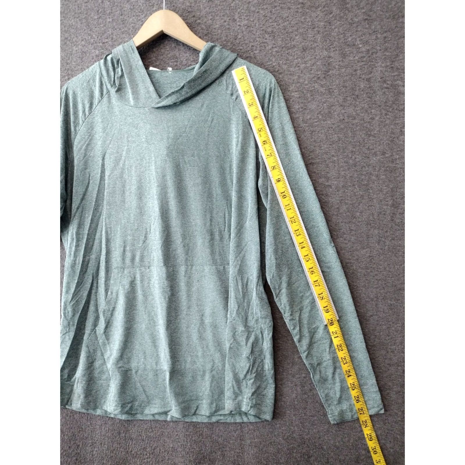Vintage COOFANDY Men's M Workout Sweatshirts Long Sleeve Muscle Hoodie Green Pockets Sports Pullover Shirt Mens Size US M / EU 48-50 / 2 - 5 Thumbnail