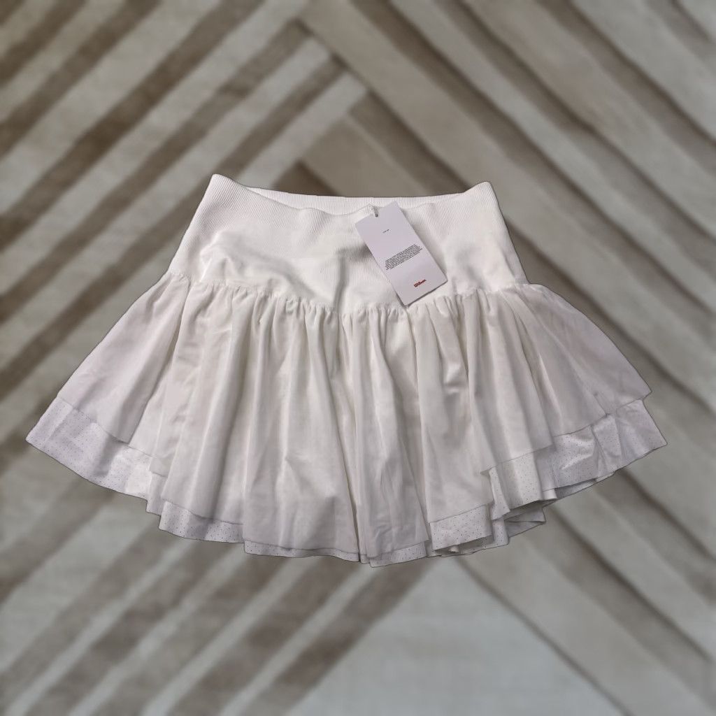 Wilson NWT Wilson Skirt White Womens XL Tennis Short Tiered Midtown Athletic Activewear Us Open Classic Womens Size 40" / US 18 - 1 Thumbnail