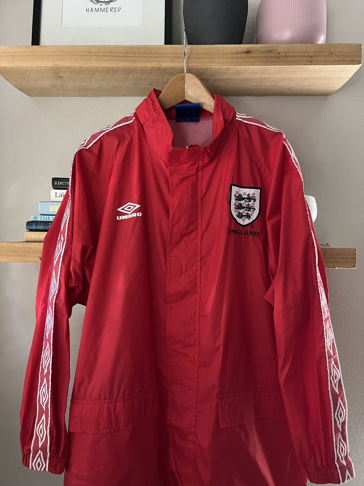 Umbro Soccer jacket/raincoat vintage rare England size L Size US L / EU 52-54 / 3 - 2 Thumbnail