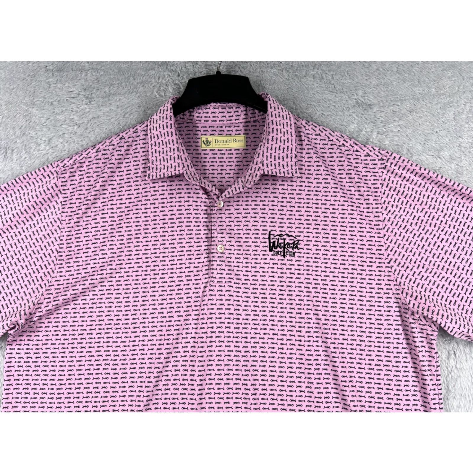 Vintage Donald Ross Polo Shirt Adult XL Pink Fish Bone Golf Polyester Blend Matte Polka Dot Breathable Moisture Wicking All Seasons Sports Golf Mens Size US XL / EU 56 / 4 - 4 Thumbnail