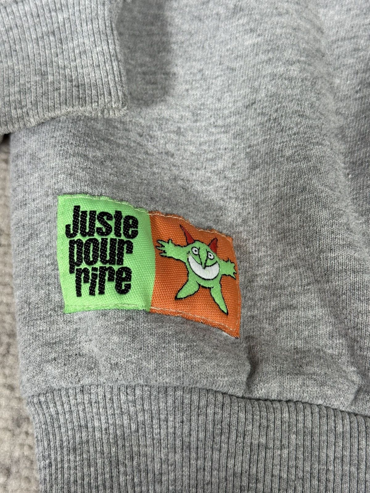 Gildan Vintage 1998 Just For Laugh French Cartoon Sweatshirt Size US M / EU 48-50 / 2 - 4 Thumbnail