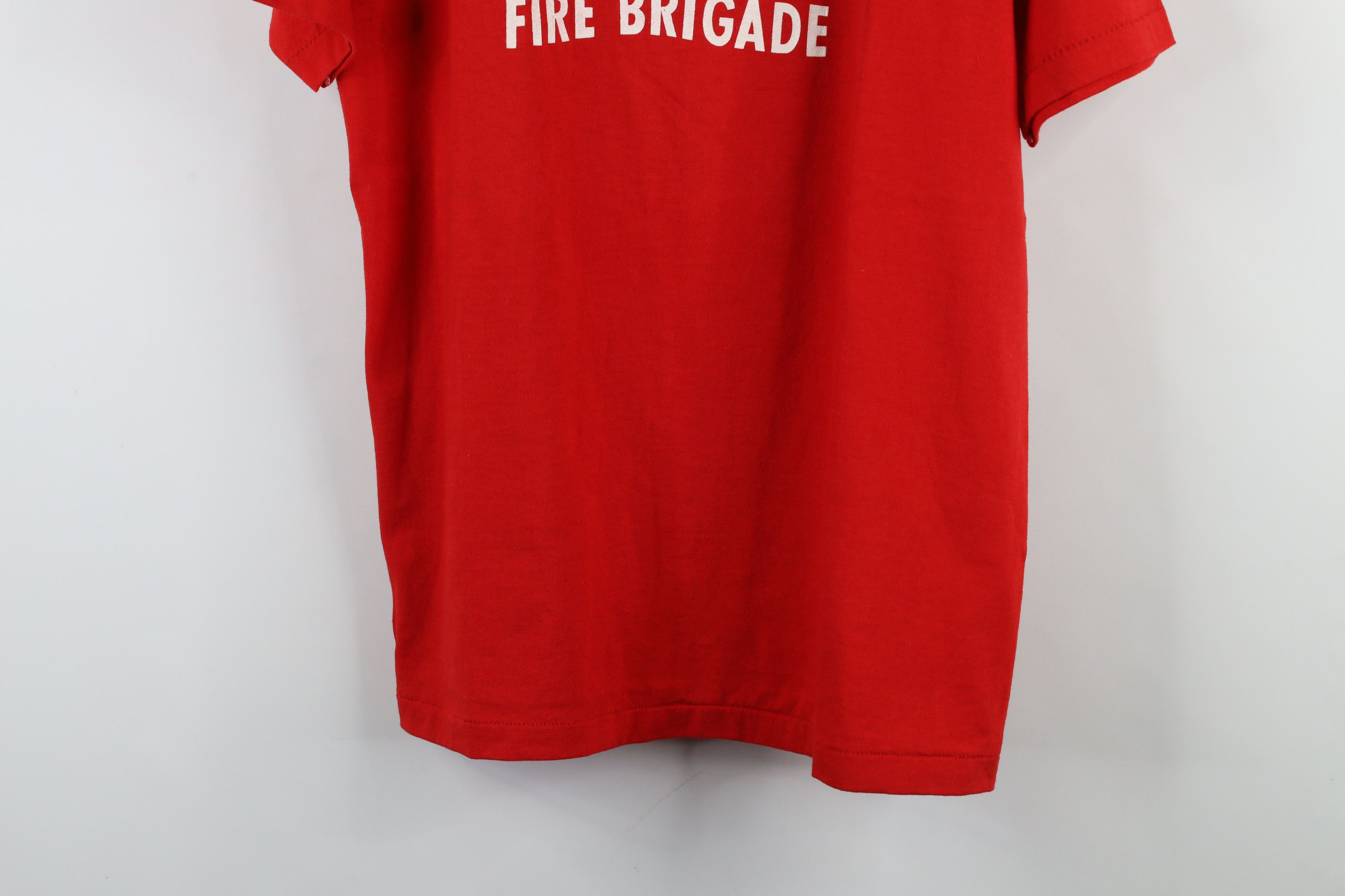 Vintage Vintage 70s County Fire Brigade Al Koran T-Shirt Red USA Size US L / EU 52-54 / 3 - 3 Thumbnail