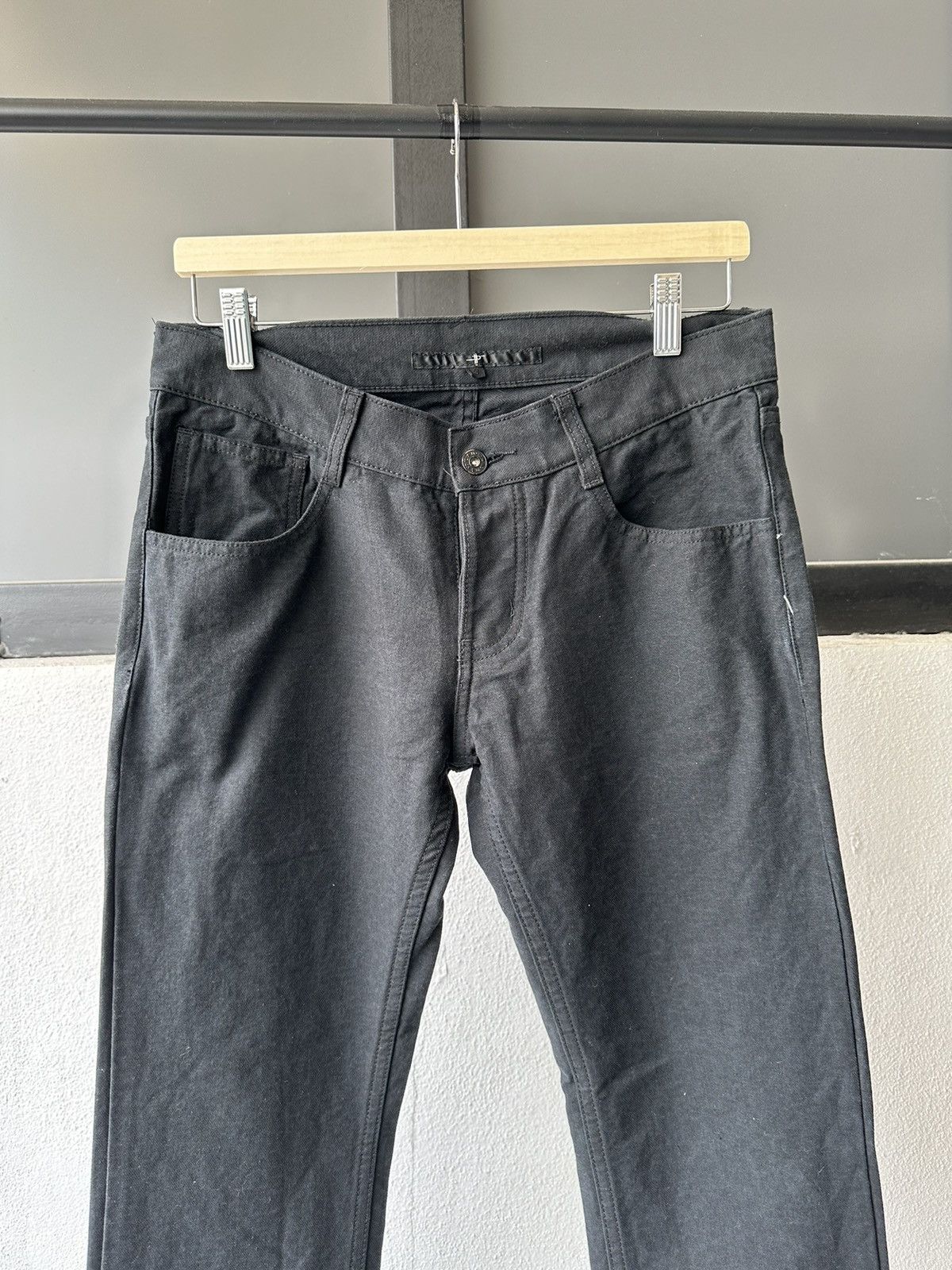NO ID No ID Japan black denim avantgarde slim rocker fashion Size US 32 / EU 48 - 4 Thumbnail
