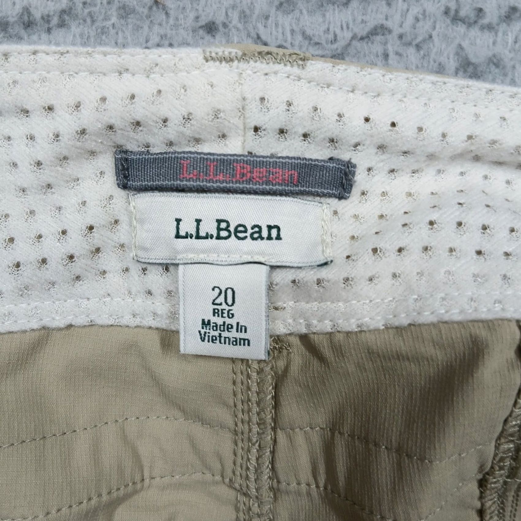 Vintage VINTAGE L.L.Bean Women's Shorts Size 20 Beige Nylon Spandex Hiking Outdoor Adventure Size 42" / US 20 - 3 Thumbnail