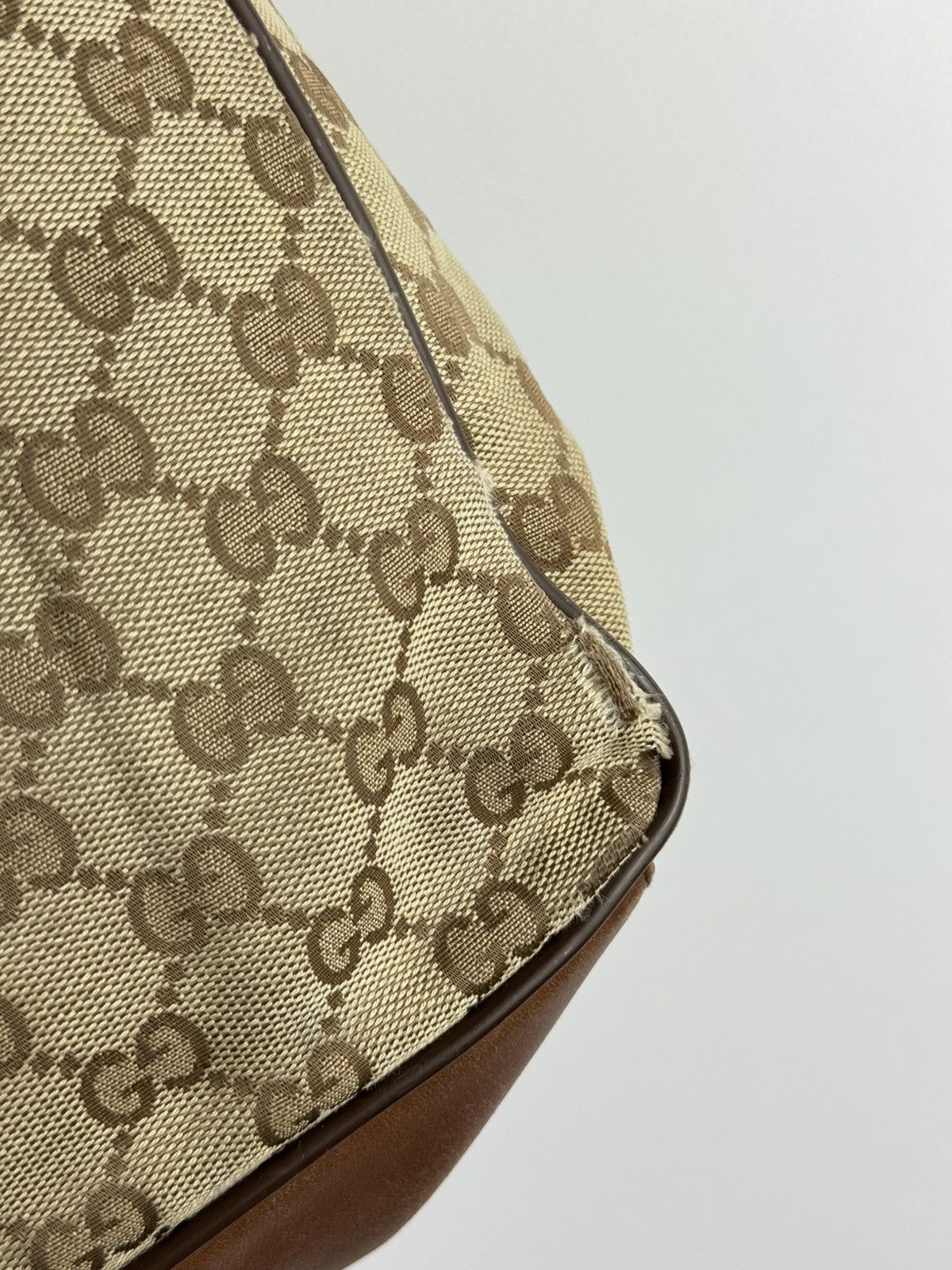 Gucci Vintage Gucci GG Shoulder Canvas Leather Bag Beige 019-0533 Size ONE SIZE - 16 Thumbnail