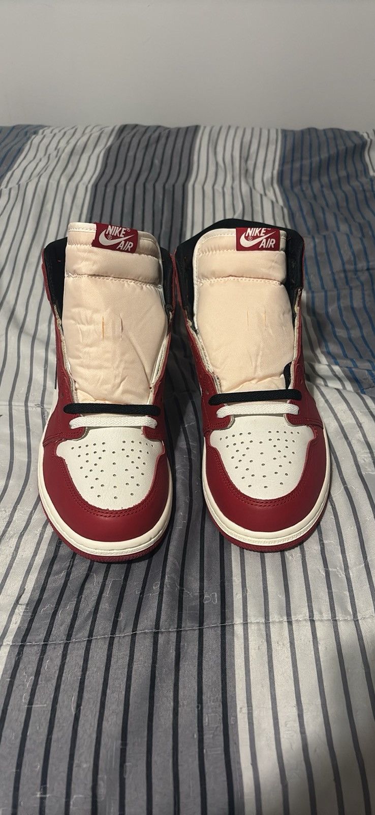 Jordan Brand Jordan 1 Lost and Found Size US 10 / EU 43 - 2 Thumbnail