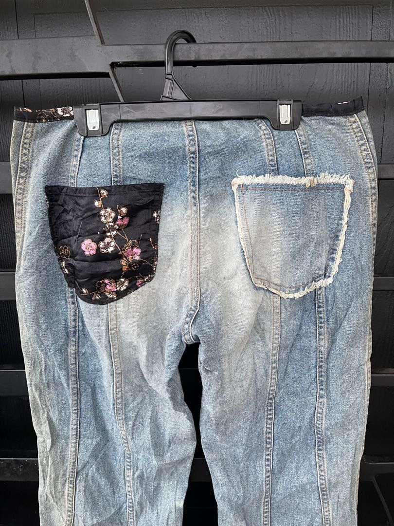 Designer × United Colors Of Benetton 🔥VERY RARE ! UNITED COLOUR OF BENETTON FLARE JEANS Size 29" - 9 Thumbnail