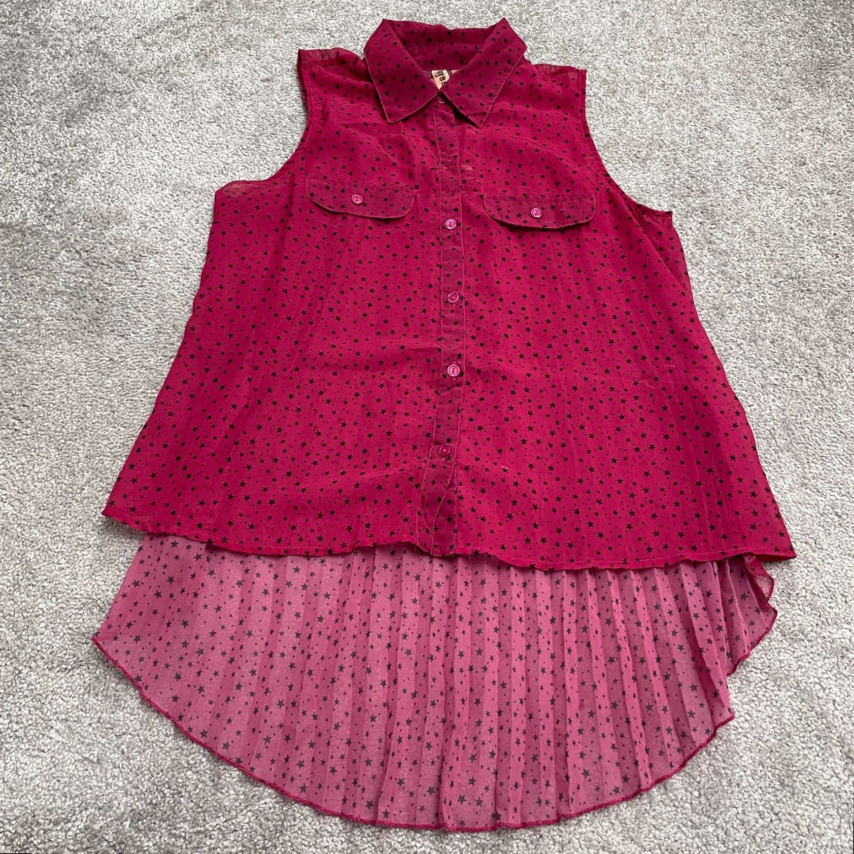 Pinko Eyeshadow Shirt Womens Large Pink Stars Button Down Pleated Sheer Hi-Lo Casual Sleeveless, Regular Fit, Color Pink, Polyester, Button, Chiffon, Lazy? Size L / US 10 / IT 46 - 2 Thumbnail