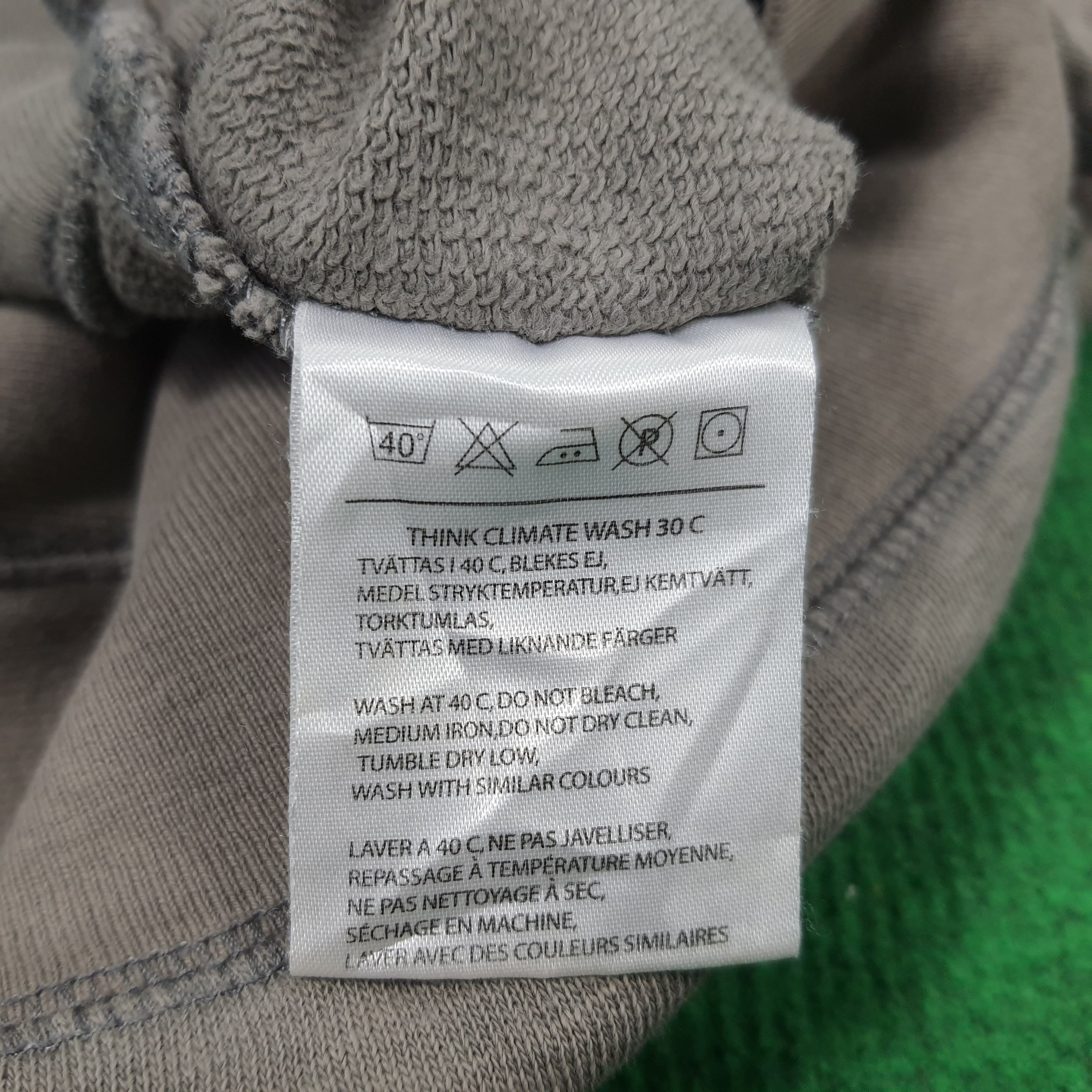 Acne Studios Vintage Acne Studio "A" Designer Sweatshirt Size US M / EU 48-50 / 2 - 7 Thumbnail