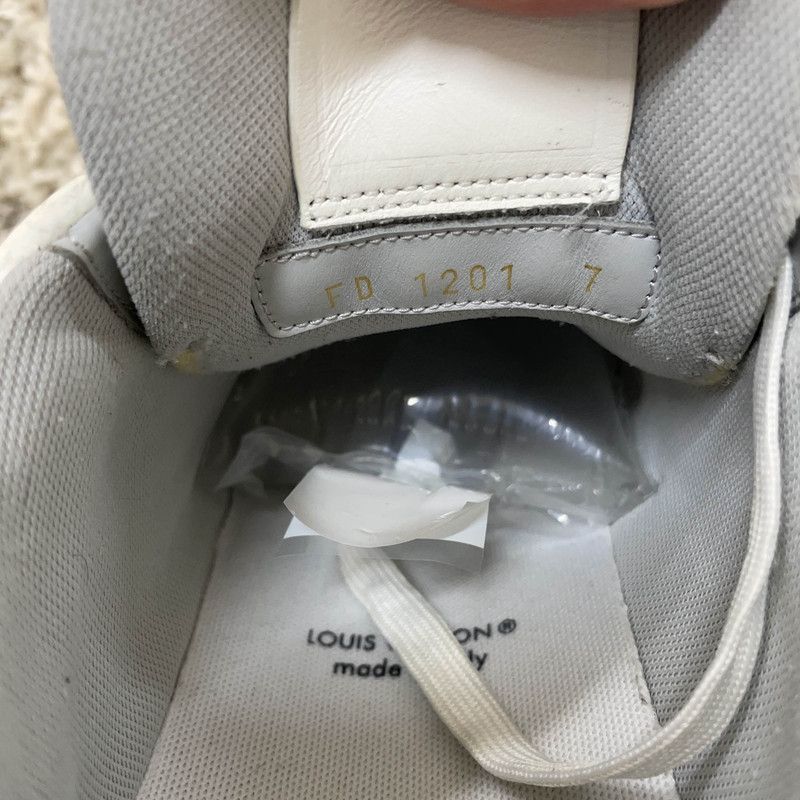 Louis Vuitton Louis Vuitton Trainer Low-Top Sneakers in White - Size US 8 / EU 41 - 5 Thumbnail