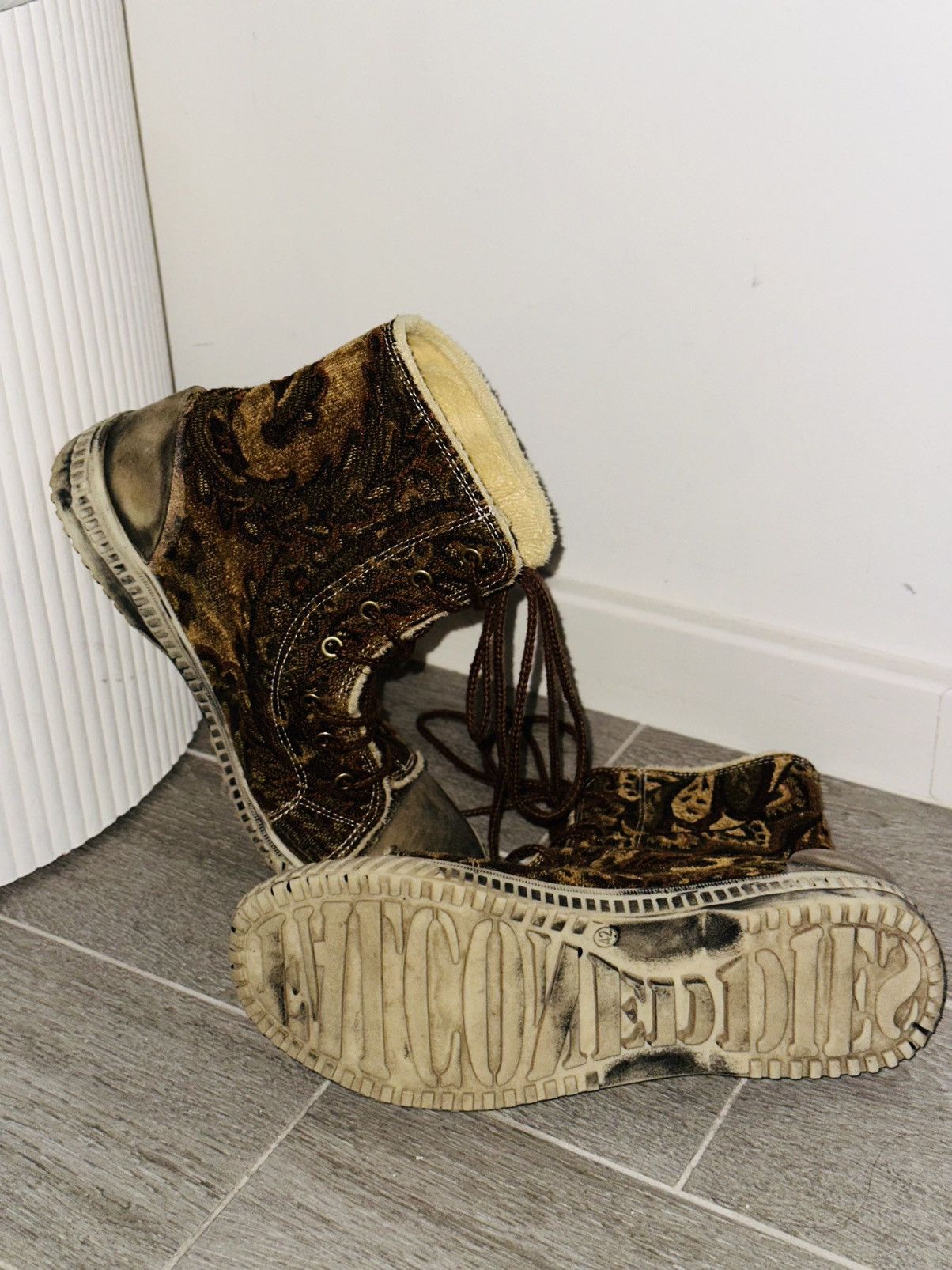 Vintage Handmade Persian Rug Boots | Falcon Eddies Size US 9 / EU 42 - 7 Thumbnail