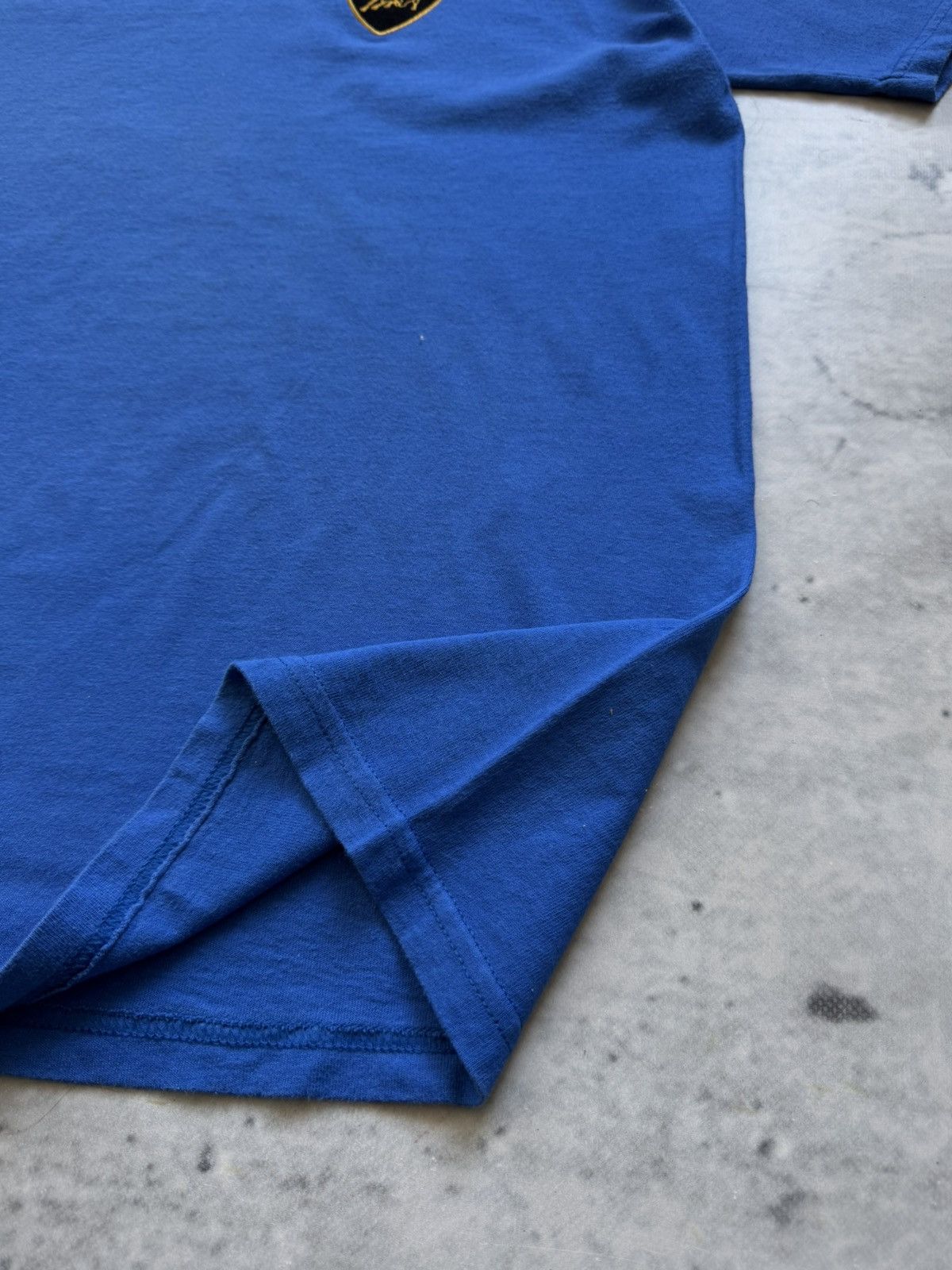 Lamborghini Lamborghini automobili vintage big logo blue tee Size US XL / EU 56 / 4 - 8 Thumbnail