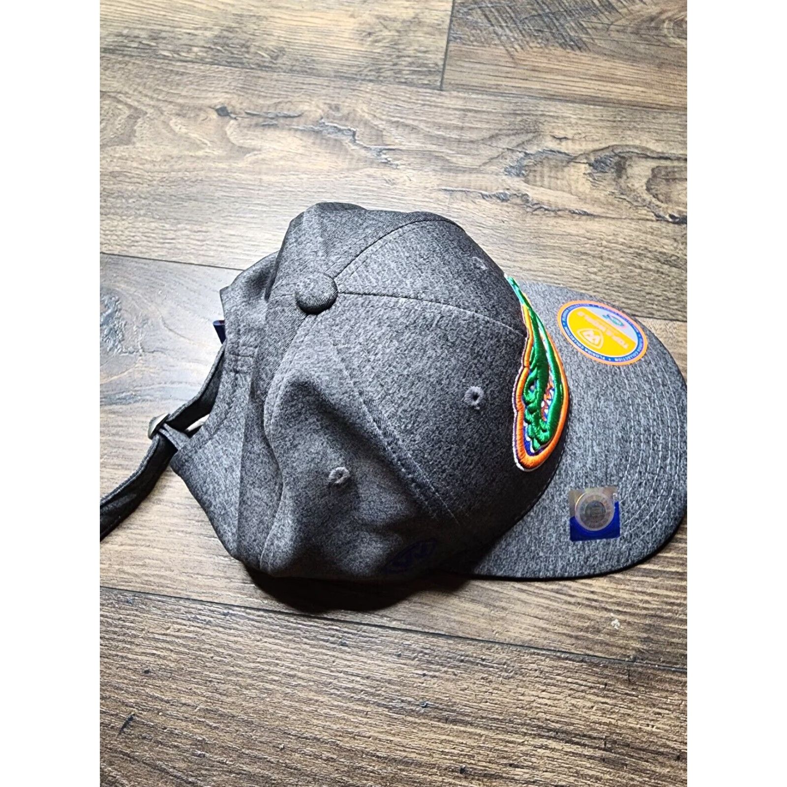Top Of The World Top of the World Florida Gators Grey Adjustable Dad Cap Hat Mens Gray Size US M / EU 48-50 / 2 - 2 Thumbnail