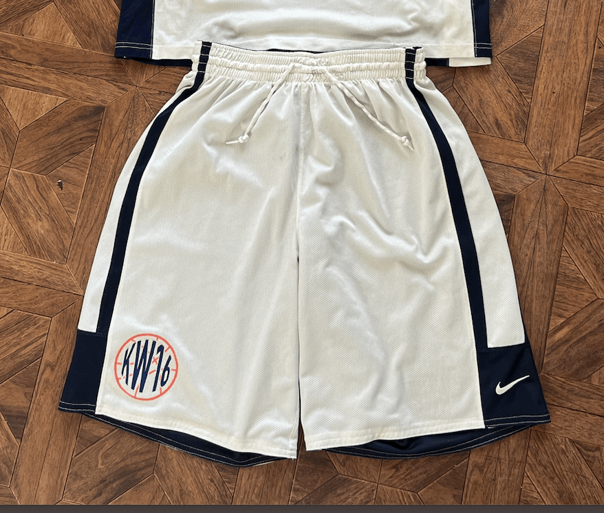 Know Wave Know Wave 2016 Nike Basketball Shorts Reversible Size US 36 / EU 52 - 1 Thumbnail
