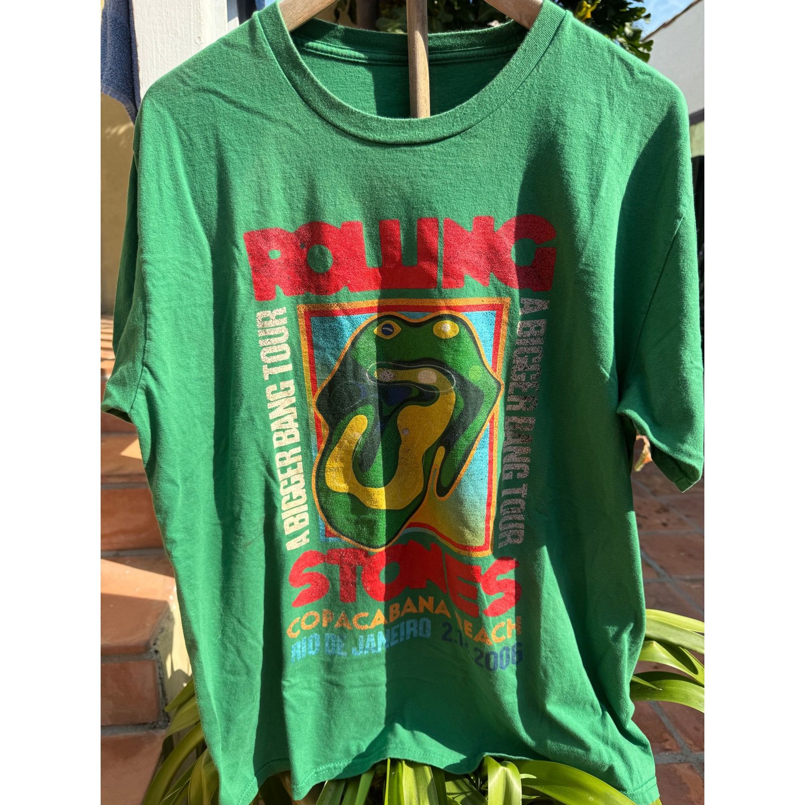 The Rolling Stones VTG Rolling Stones A Bigger Bang Tour Copacabana Beach Med Size US M / EU 48-50 / 2 - 1 Thumbnail