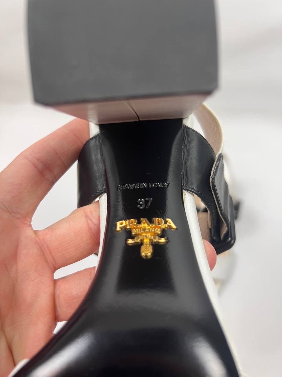 Prada Prada luxury sandals size 37 Size US 7 / IT 37 - 12 Thumbnail