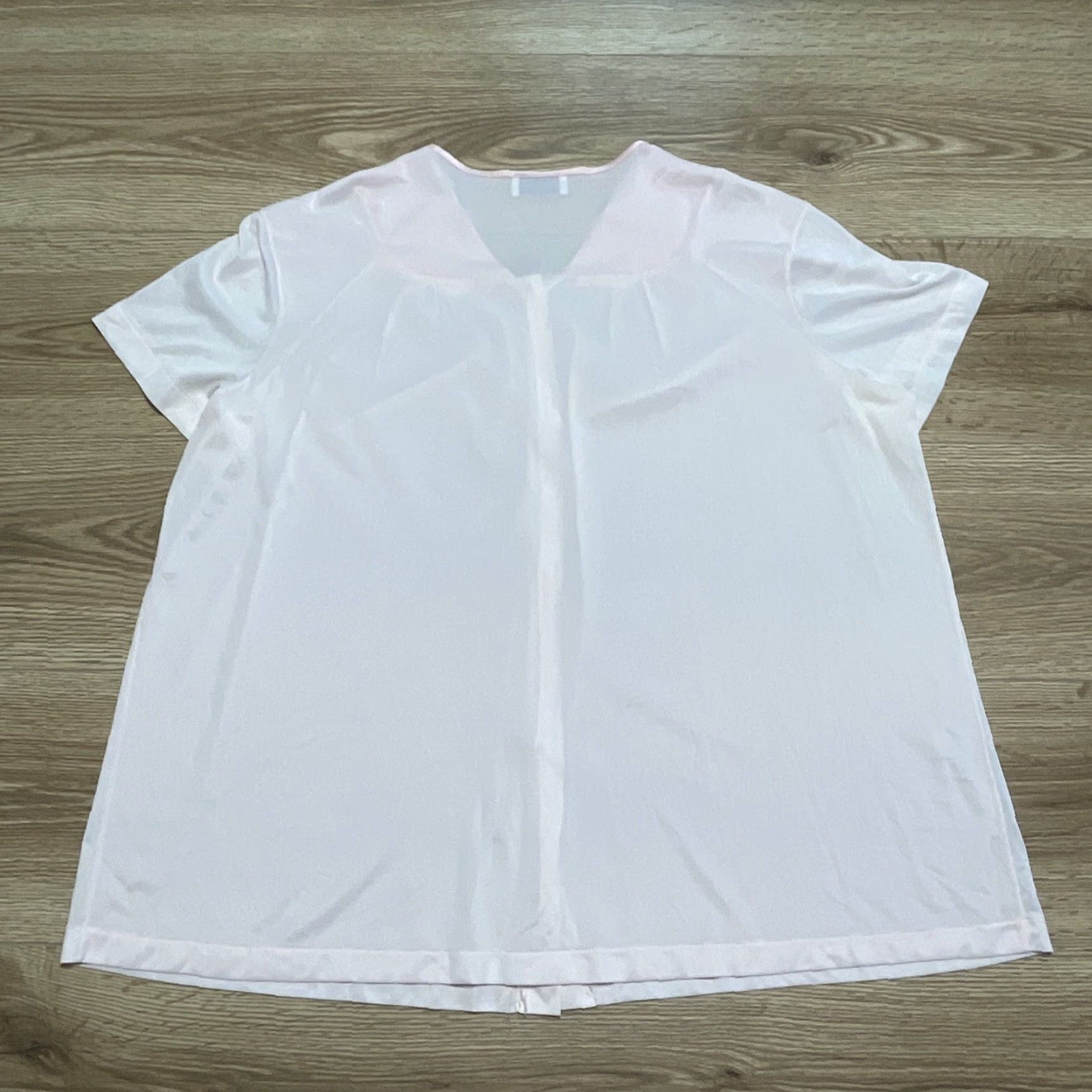 Vintage VINTAGE Vanity Fair Pajama Top Womens XL Pink Nylon Short Sleeve Button V-Neck Sheer Sleepwear Size XL / US 12-14 / IT 48-50 - 7 Thumbnail