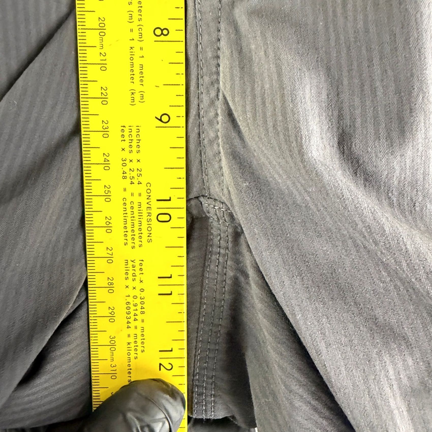 Lululemon Lululemon Mens Small Grey Striped Cargo Straight Leg Activewear Pants Size US 29 - 6 Thumbnail