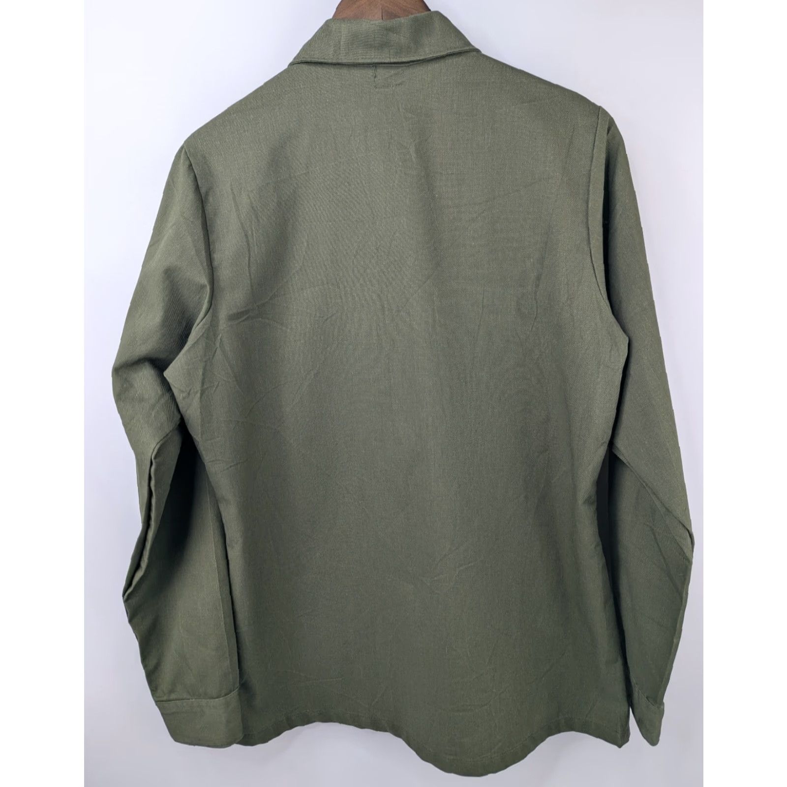 Olive VINTAGE Military Shirt Mens M/L 80s Olive Green Button-Up Collared Twill Dura-Press Wrinkle-Resistant Pockets US Made Size US M / EU 48-50 / 2 - 4 Thumbnail