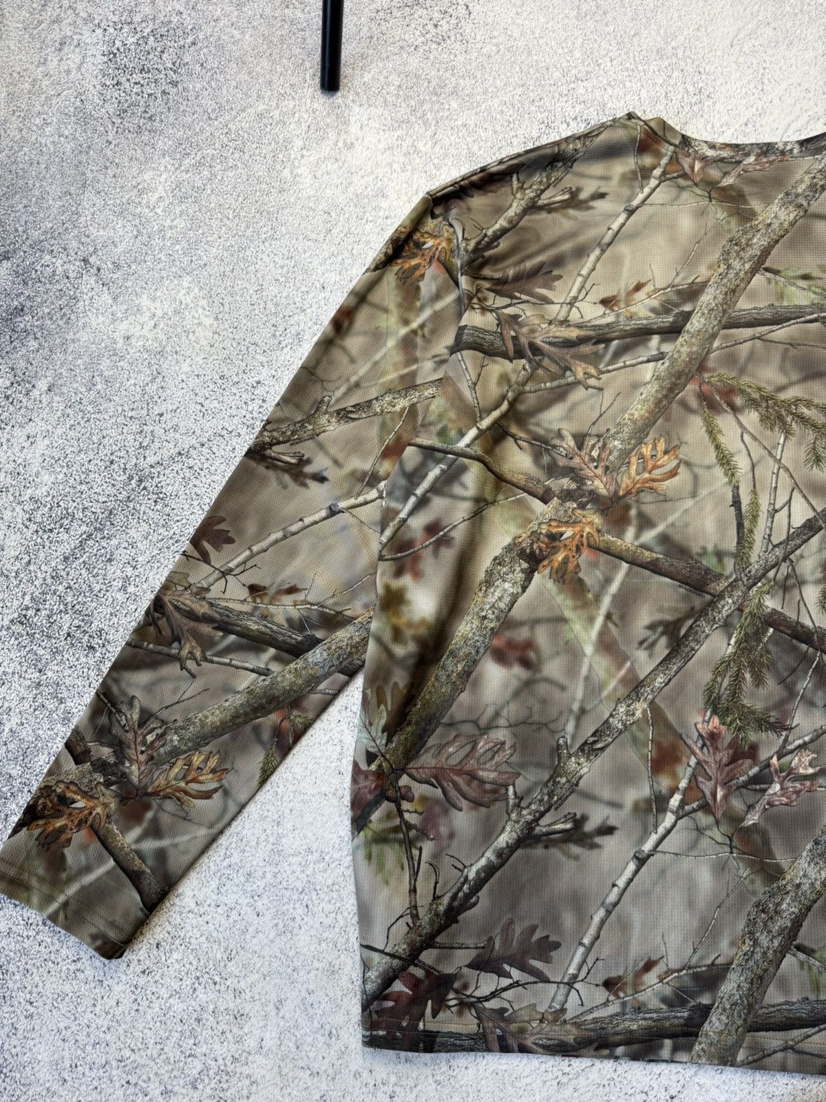 Realtree Vintage 90s Thrashed Realtree Longsleeve USA Size US XL / EU 56 / 4 - 23 Thumbnail