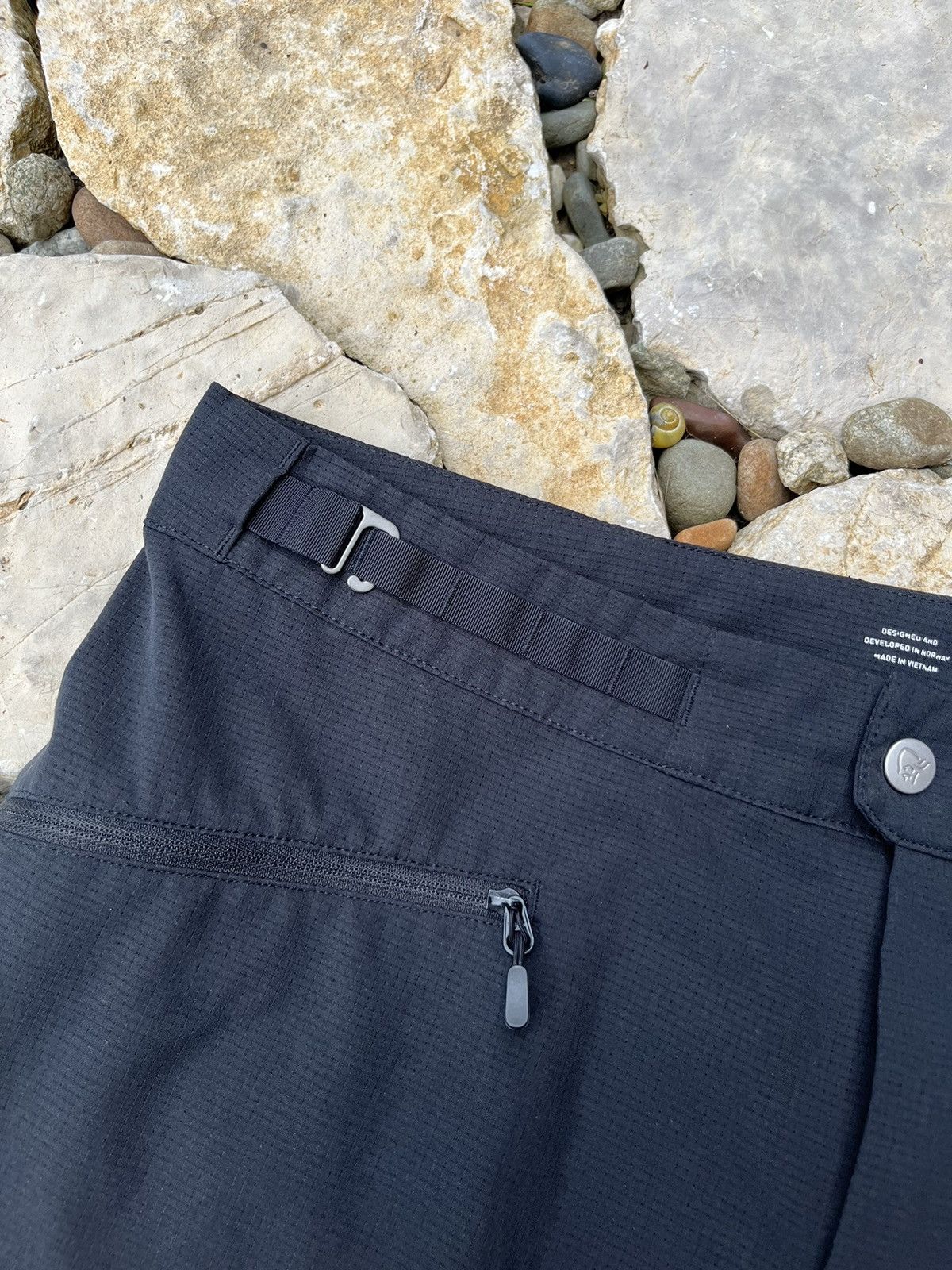 Norrona Norrona Bitihorn flex1 shorts caviar mesh outdoor gorpcore Size US 34 / EU 50 - 9 Thumbnail