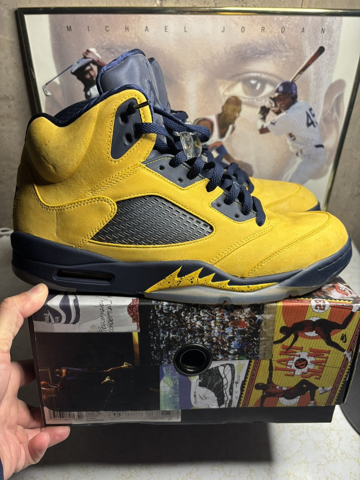 Jordan Brand Jordan Retro 5 “Michigan” Size US 13 / EU 46 - 1 Thumbnail