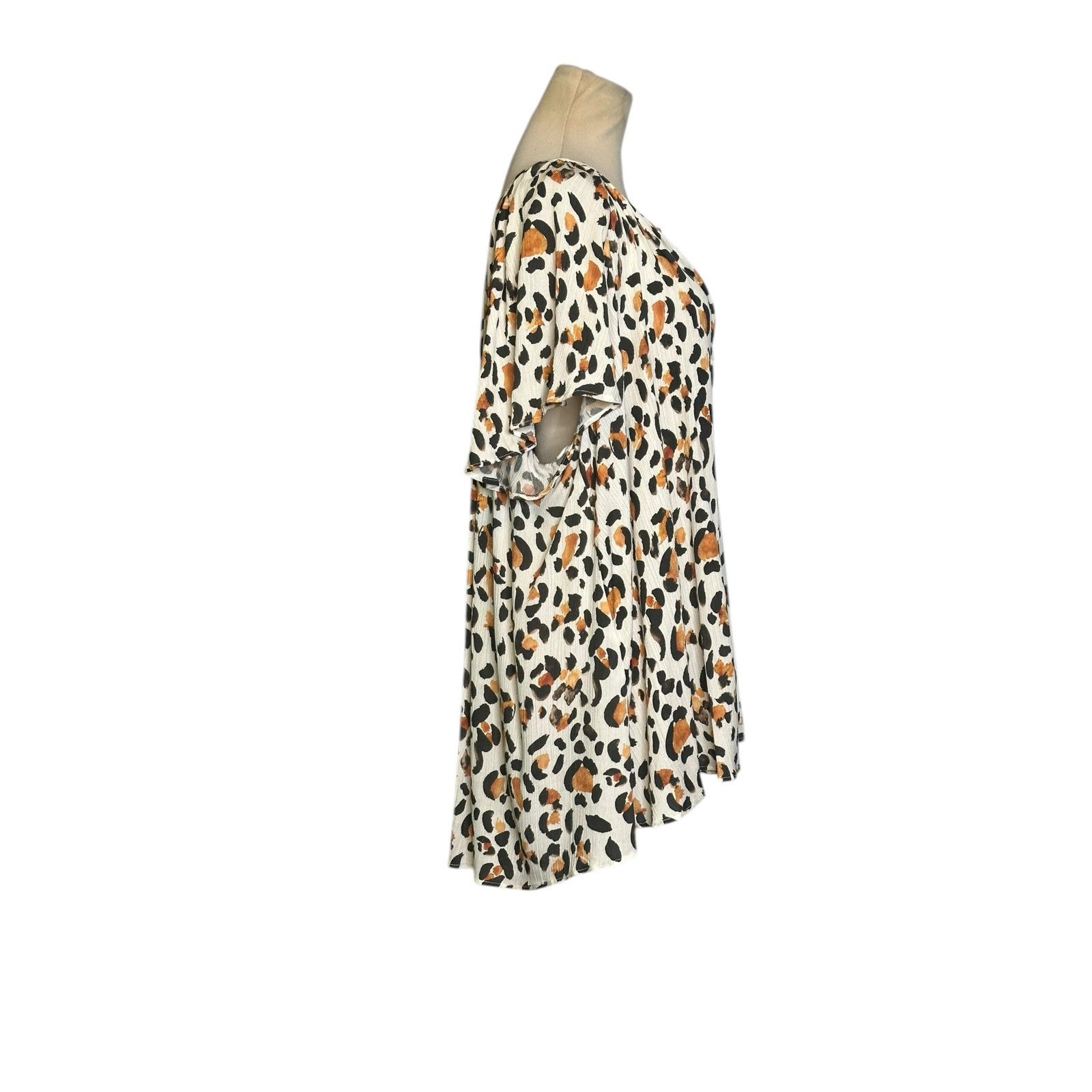 Show Me Your MuMu Show Me Your Mumu animal print tunic blouse size Medium Size M / US 6-8 / IT 42-44 - 9 Thumbnail
