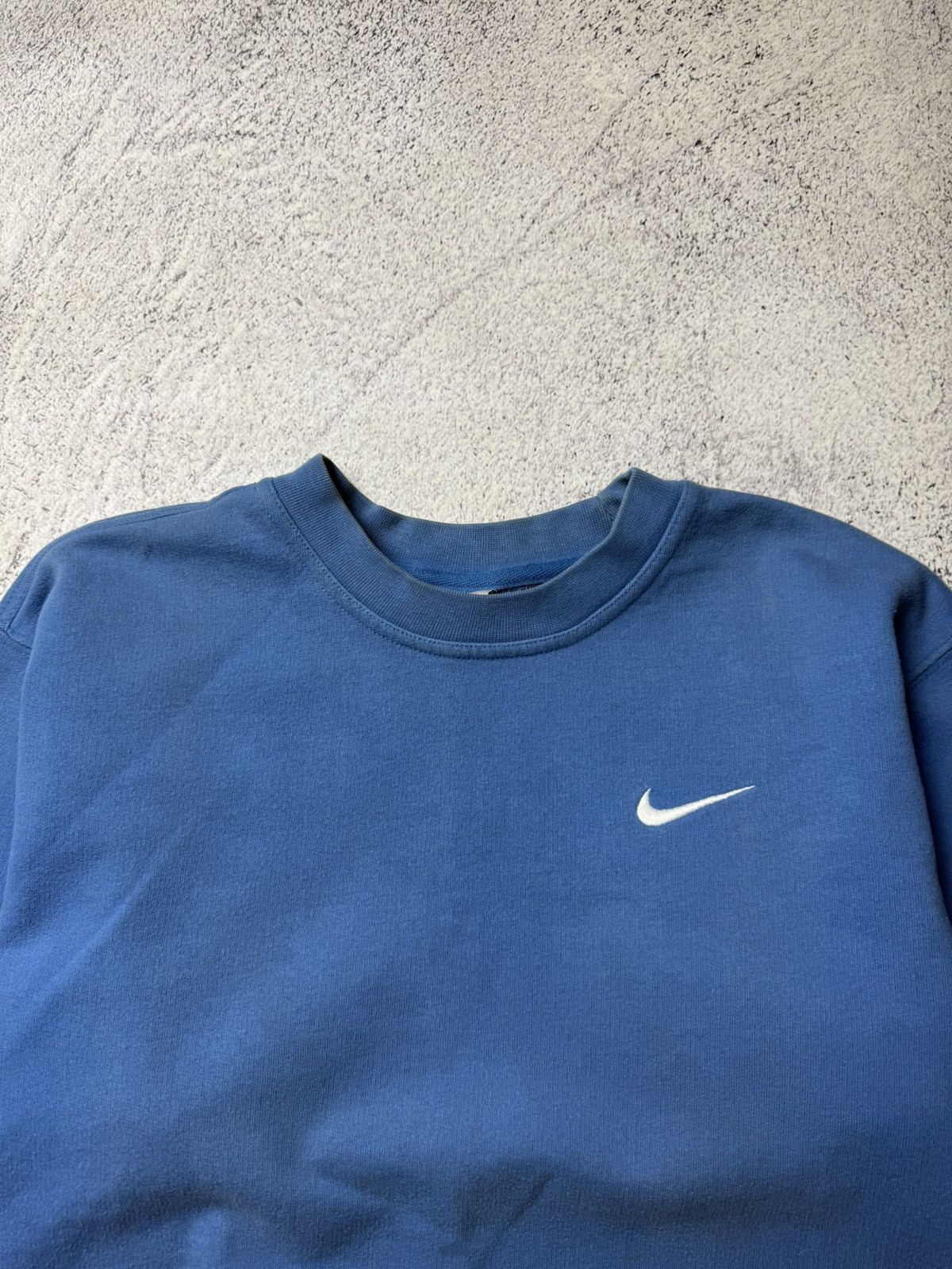 Nike Vintage Nike Blue Sweatshirt Mini Logo Rare Streetwear Size S / US 4 / IT 40 - 11 Thumbnail