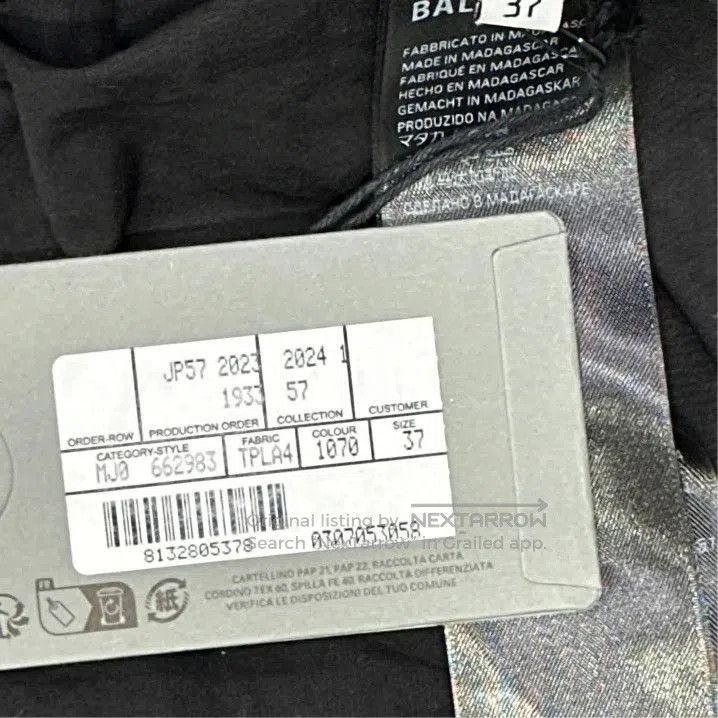 Balenciaga Balenciaga Black Logo Print Button. Size US M / EU 48-50 / 2 - 4 Thumbnail