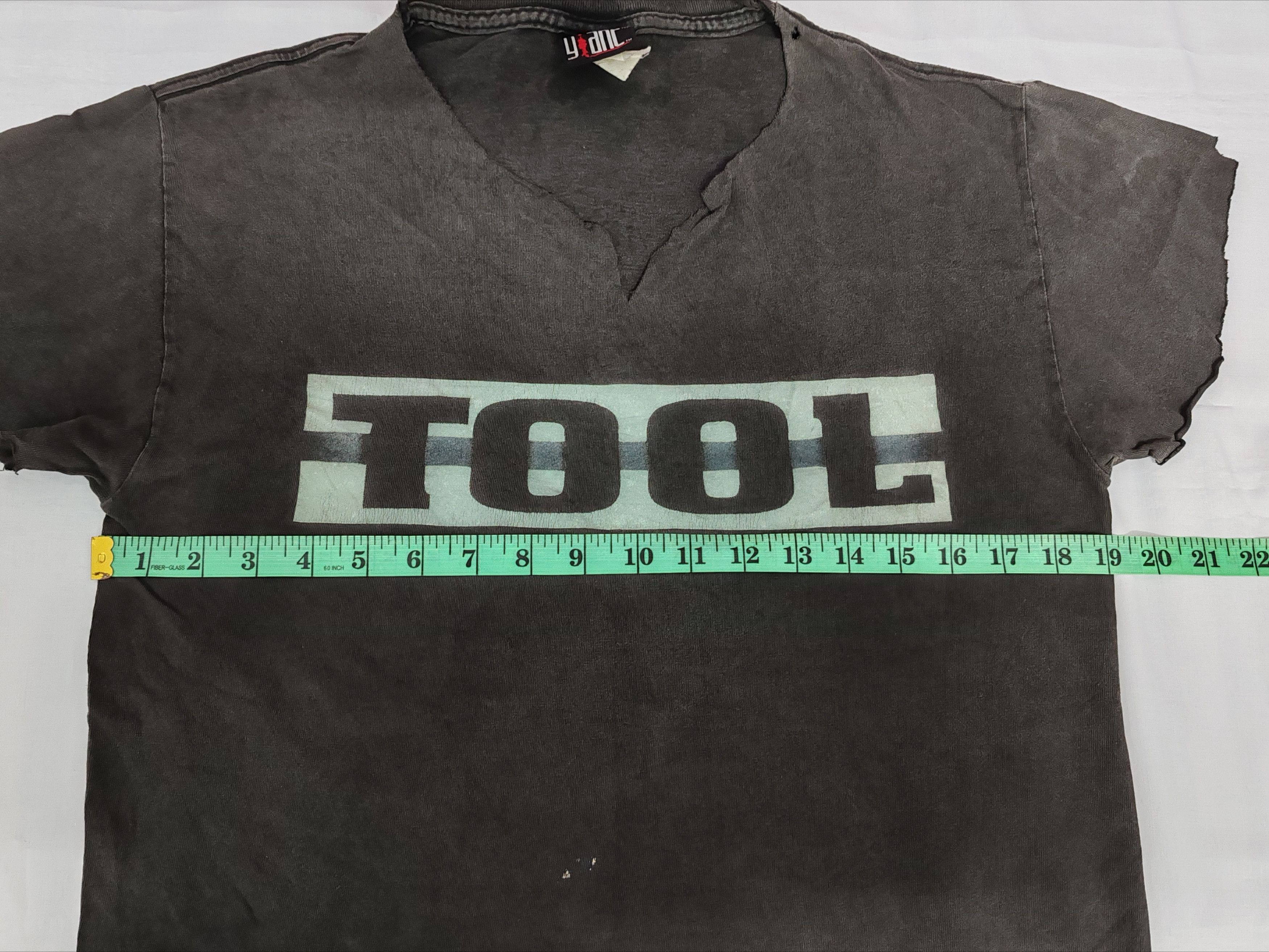 Band Tees Vintage 1996 Tool Aenima Band Tee Deftones Nin Distressed Size US M / EU 48-50 / 2 - 10 Thumbnail