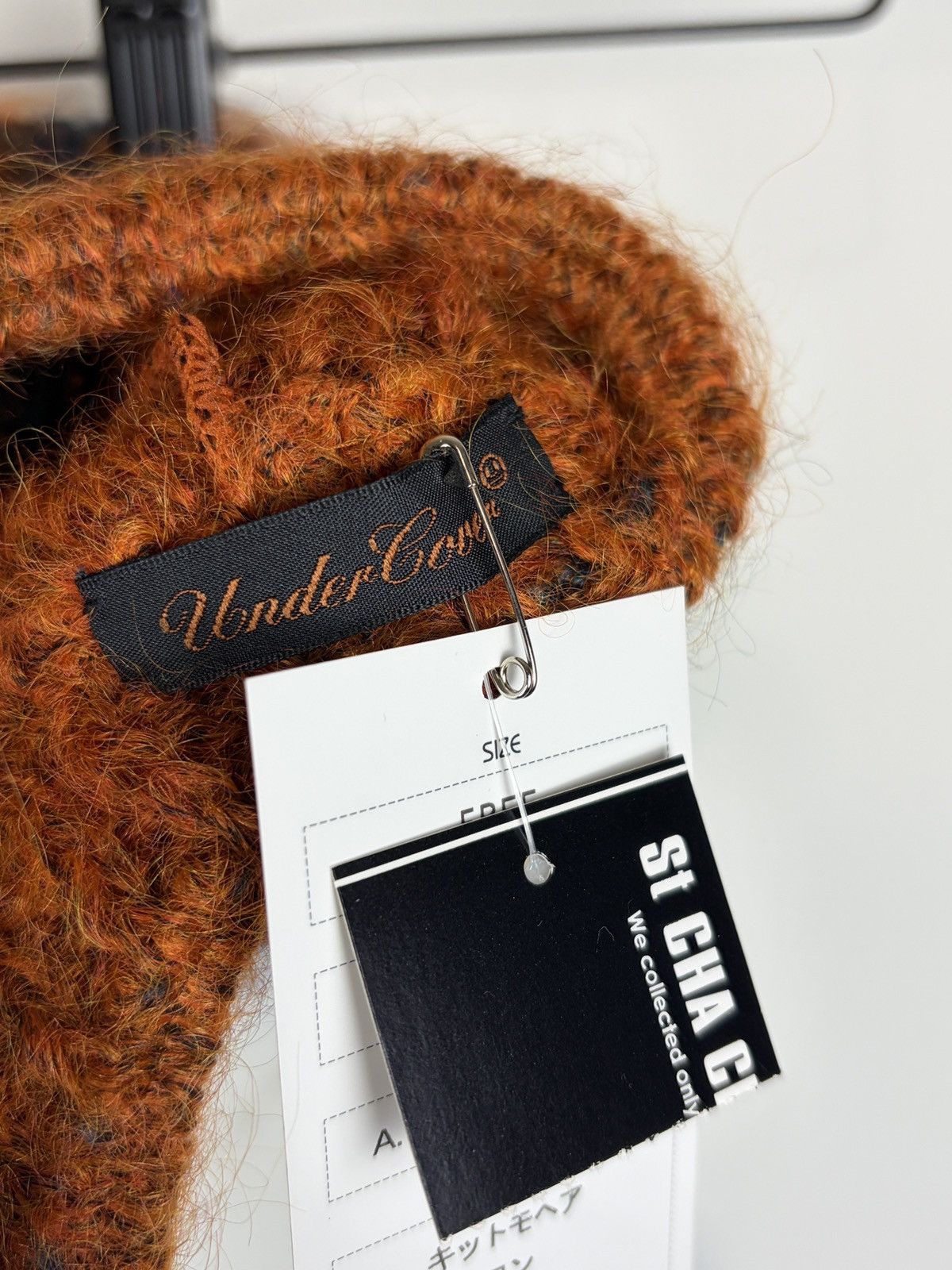 Undercover AW03 Undercover Paper Doll Cherry Mohair Knit Beanie Size ONE SIZE - 5 Thumbnail