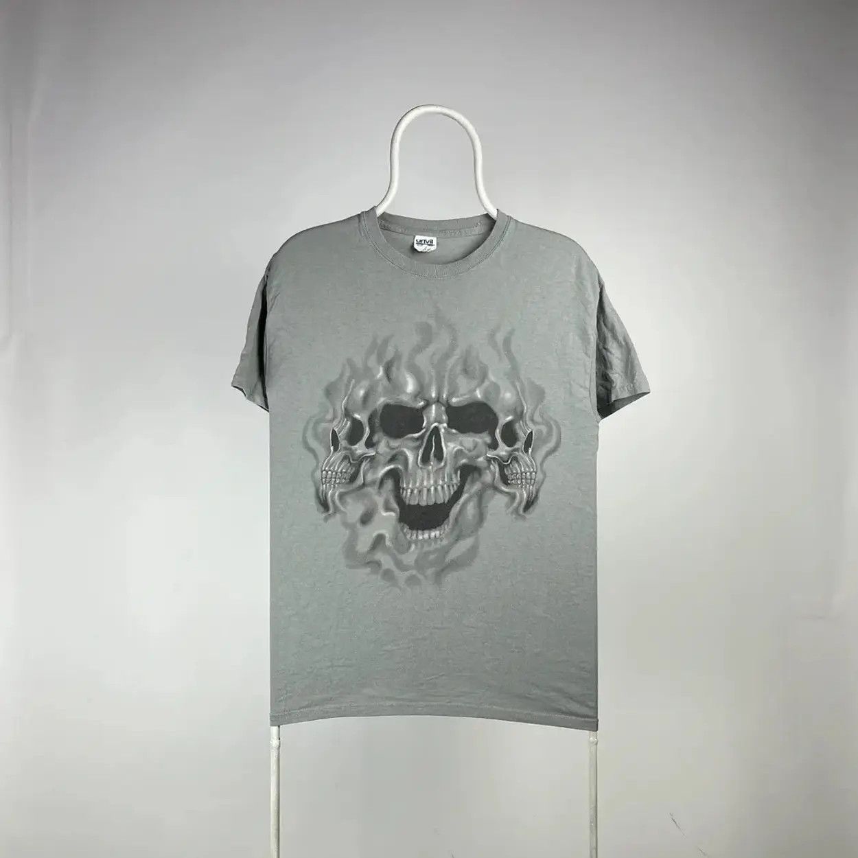 Band Tees Skulls fire T-shirt vintage size Medium Size US M / EU 48-50 / 2 - 1 Thumbnail
